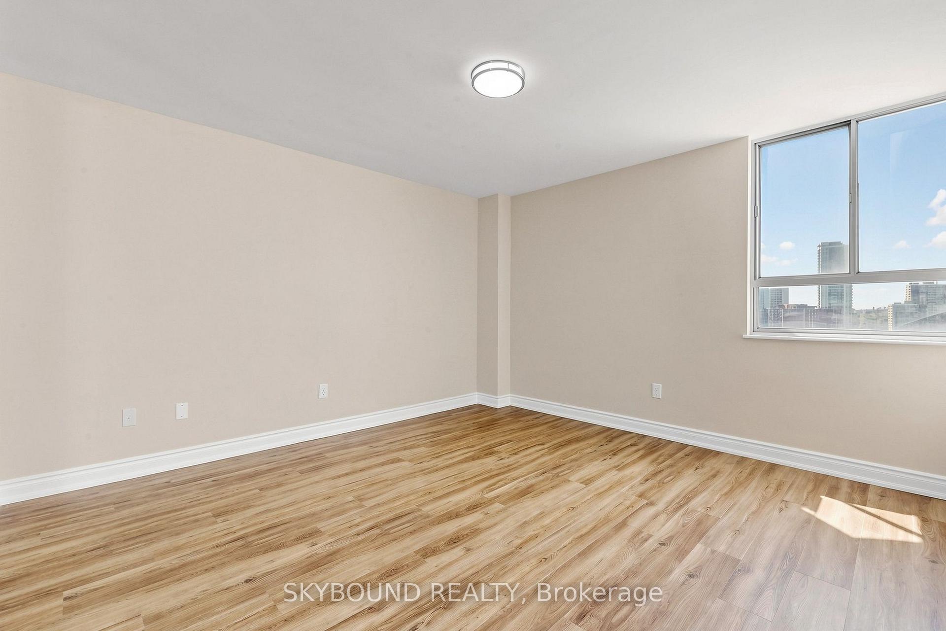 Photo 18 of Unit 1710, 1 Massey Square, Toronto, Crescent Town — HOMEH