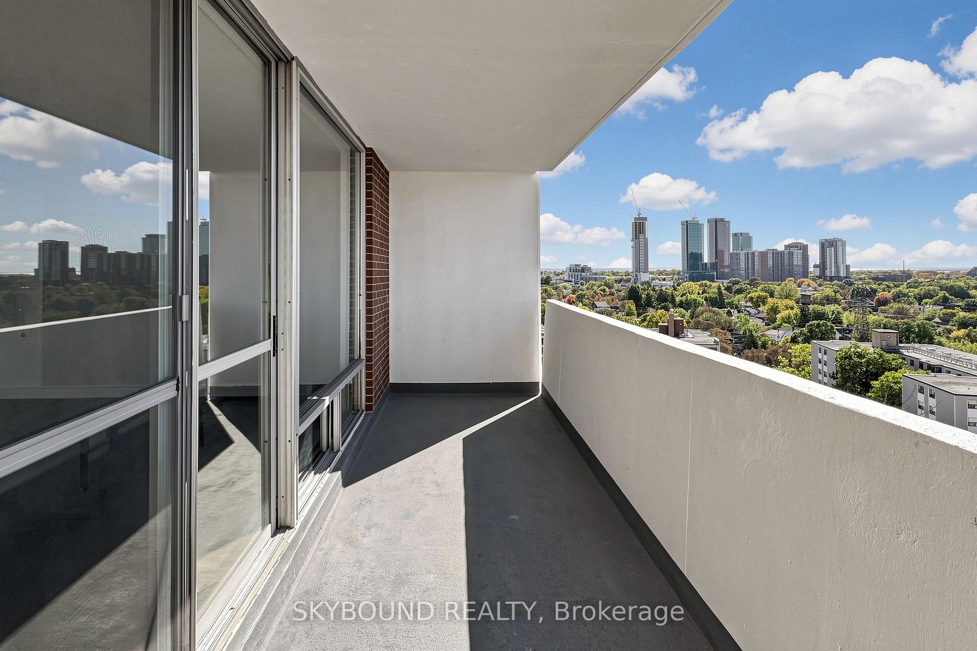 Photo 28 of Unit 1710, 1 Massey Square, Toronto, Crescent Town — HOMEH