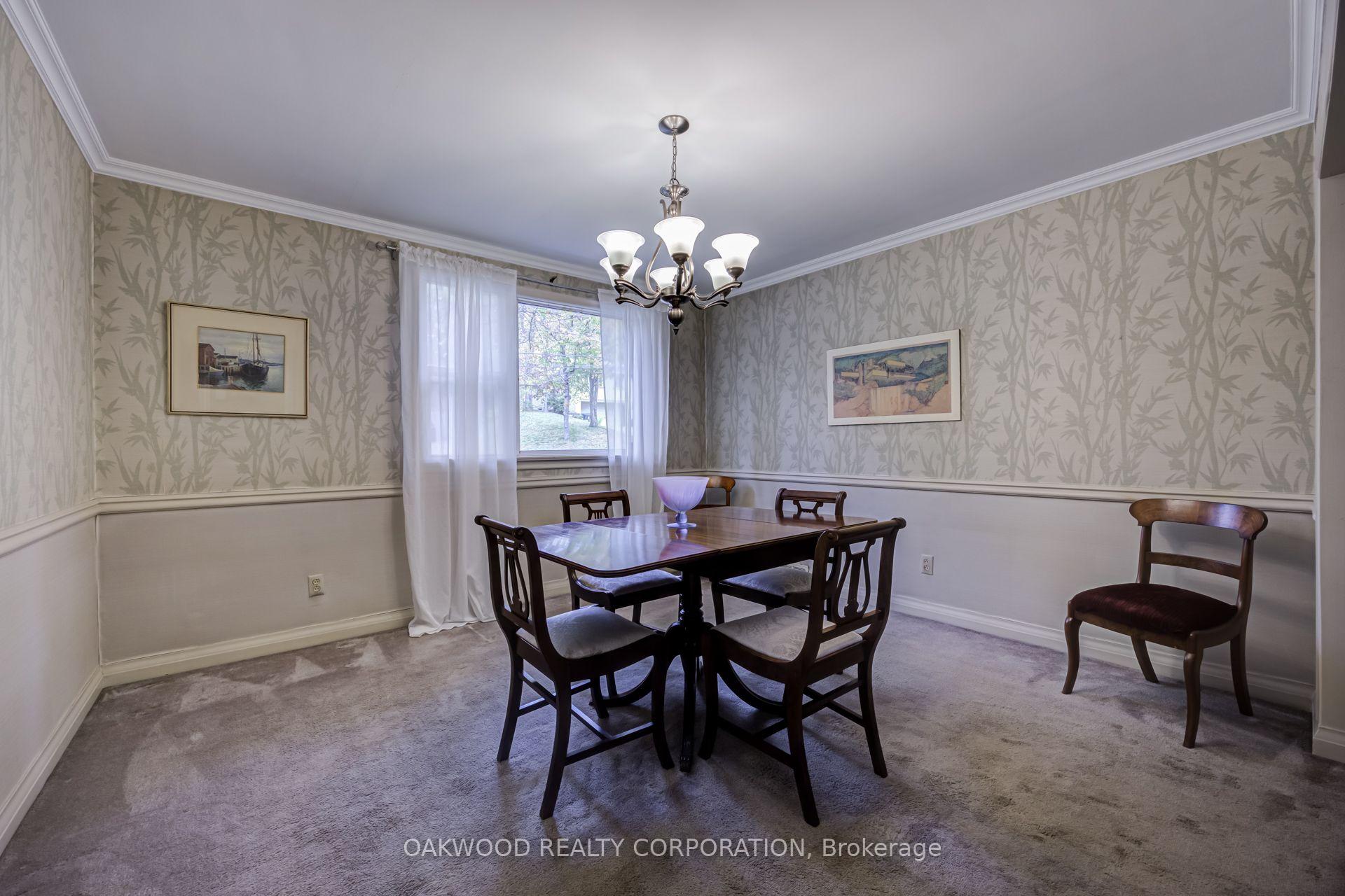 Photo 10 of 41 Greenbrook Drive, North York, Beechborough-Greenbrook — HOMEH