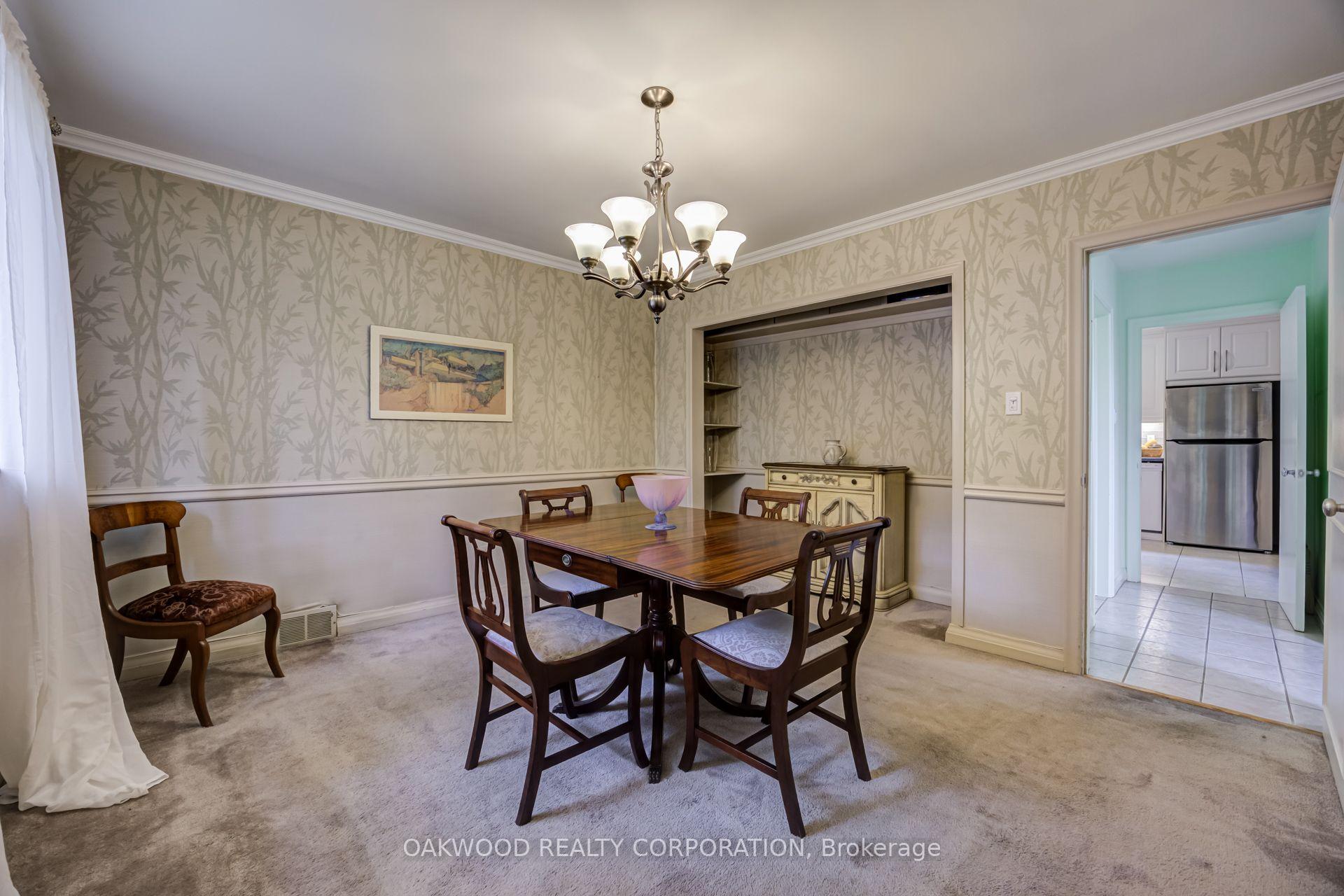 Photo 11 of 41 Greenbrook Drive, North York, Beechborough-Greenbrook — HOMEH