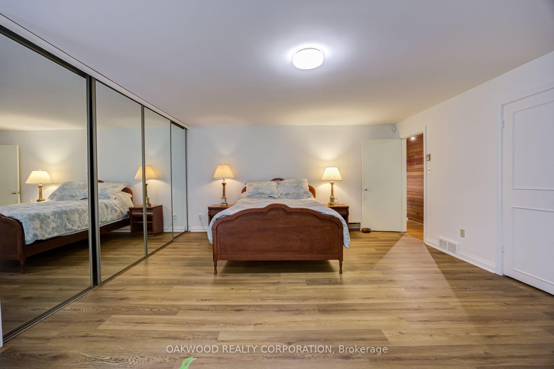 Photo 40 of 41 Greenbrook Drive, North York, Beechborough-Greenbrook — HOMEH