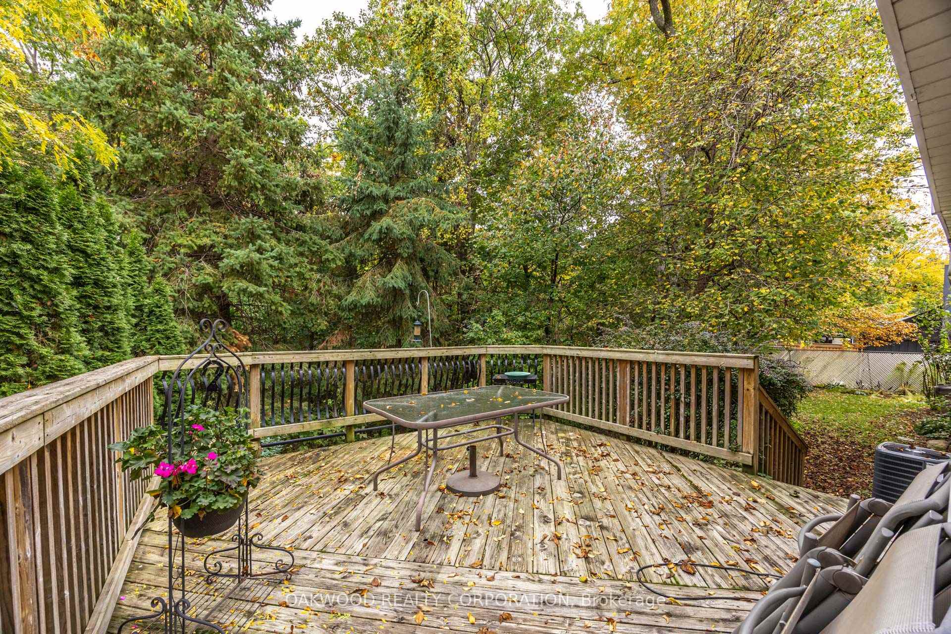 Photo 48 of 41 Greenbrook Drive, North York, Beechborough-Greenbrook — HOMEH