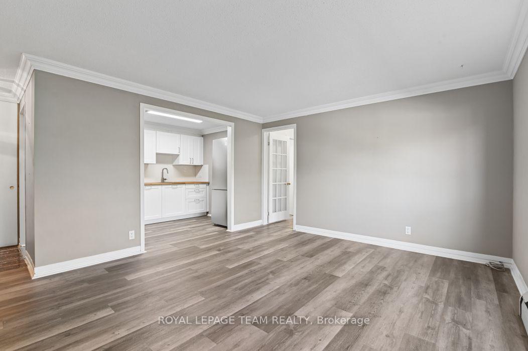 Photo 7 of Unit 10, 49 Sumac Street, Ottawa, Beacon Hill South — HOMEH