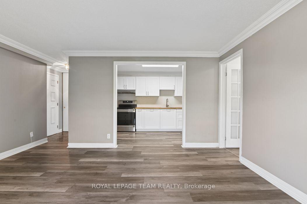 Photo 8 of Unit 10, 49 Sumac Street, Ottawa, Beacon Hill South — HOMEH