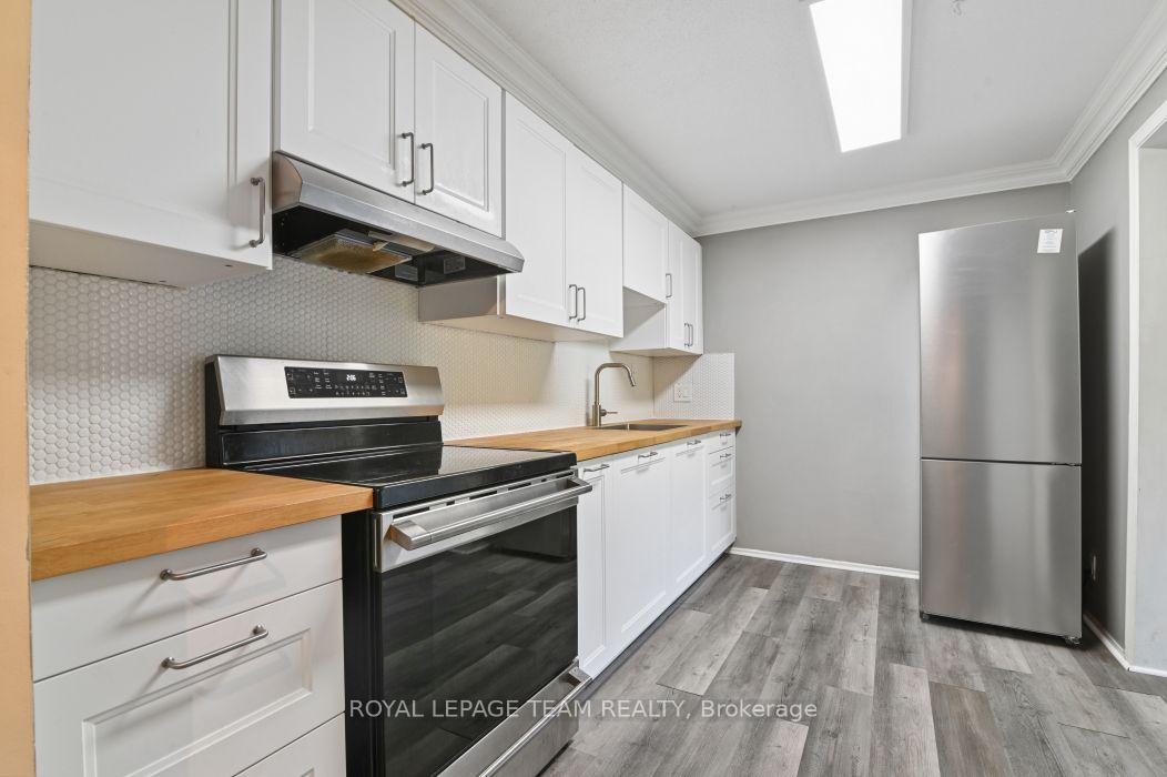 Photo 15 of Unit 10, 49 Sumac Street, Ottawa, Beacon Hill South — HOMEH