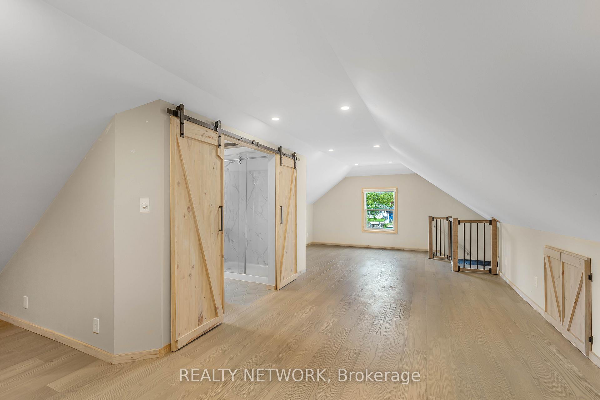 Photo 13 of 76 Johnston Street, Port Colborne, Killaly East — HOMEH