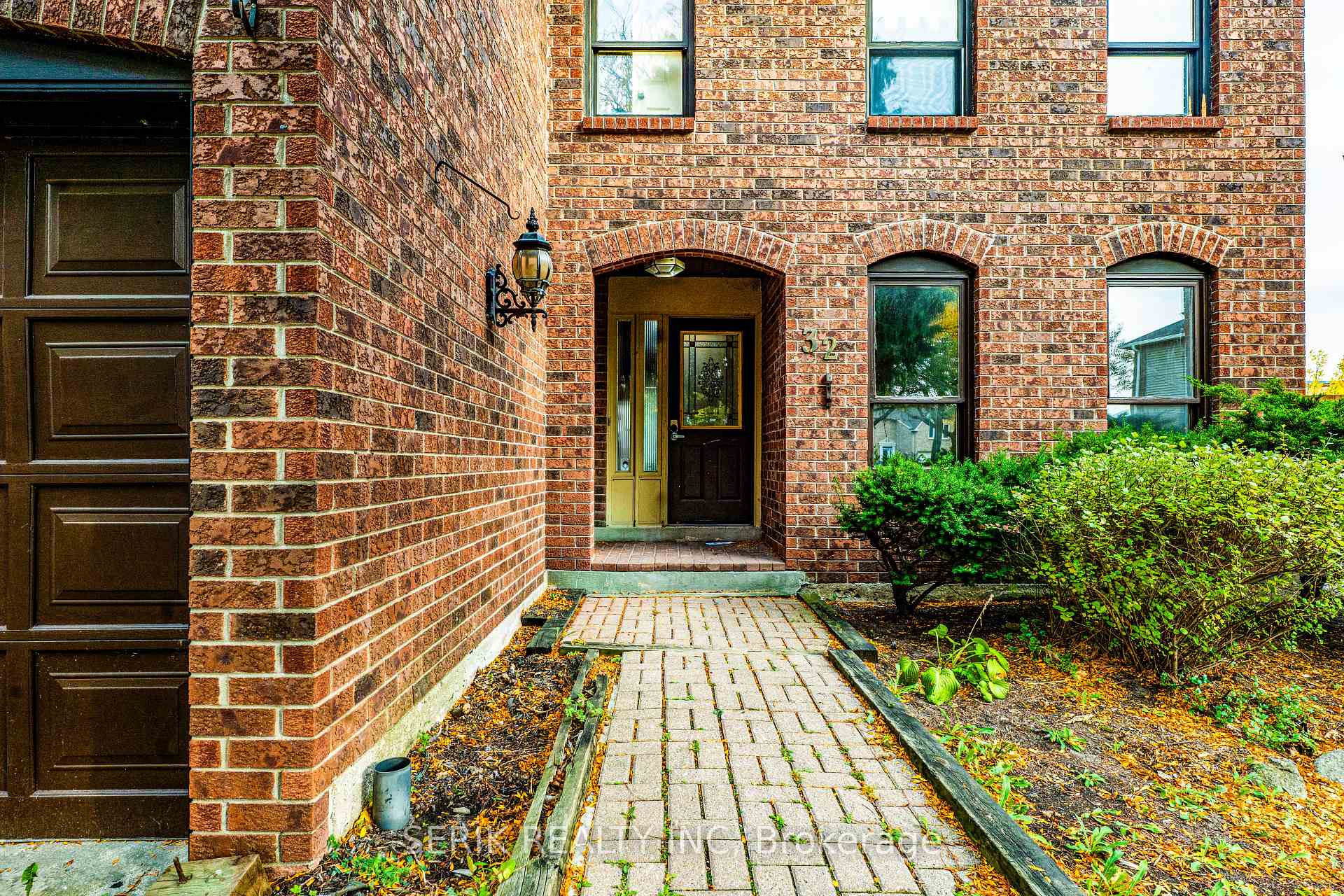 Photo 7 of 32 Neptune Court, Brampton, Westgate — HOMEH