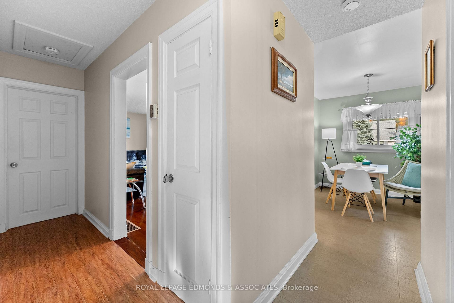 Photo 23 of 566 Catherine Street S, Pembroke, Pembroke — HOMEH