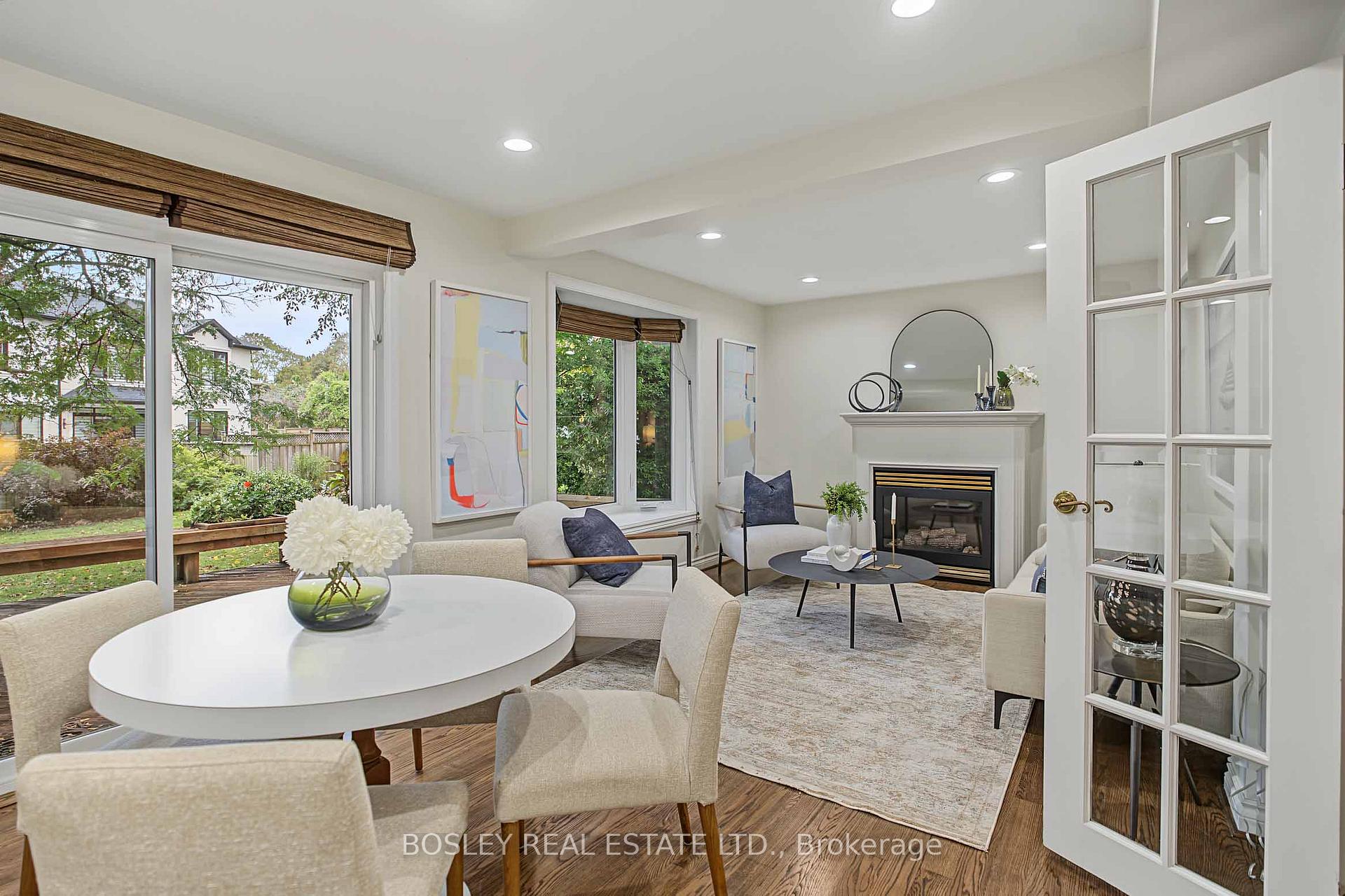 Photo 11 of 16 Shaughnessy Boulevard, North York, Henry Farm — HOMEH