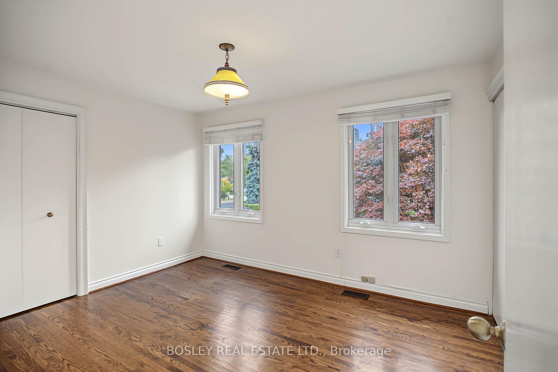 Photo 27 of 16 Shaughnessy Boulevard, North York, Henry Farm — HOMEH
