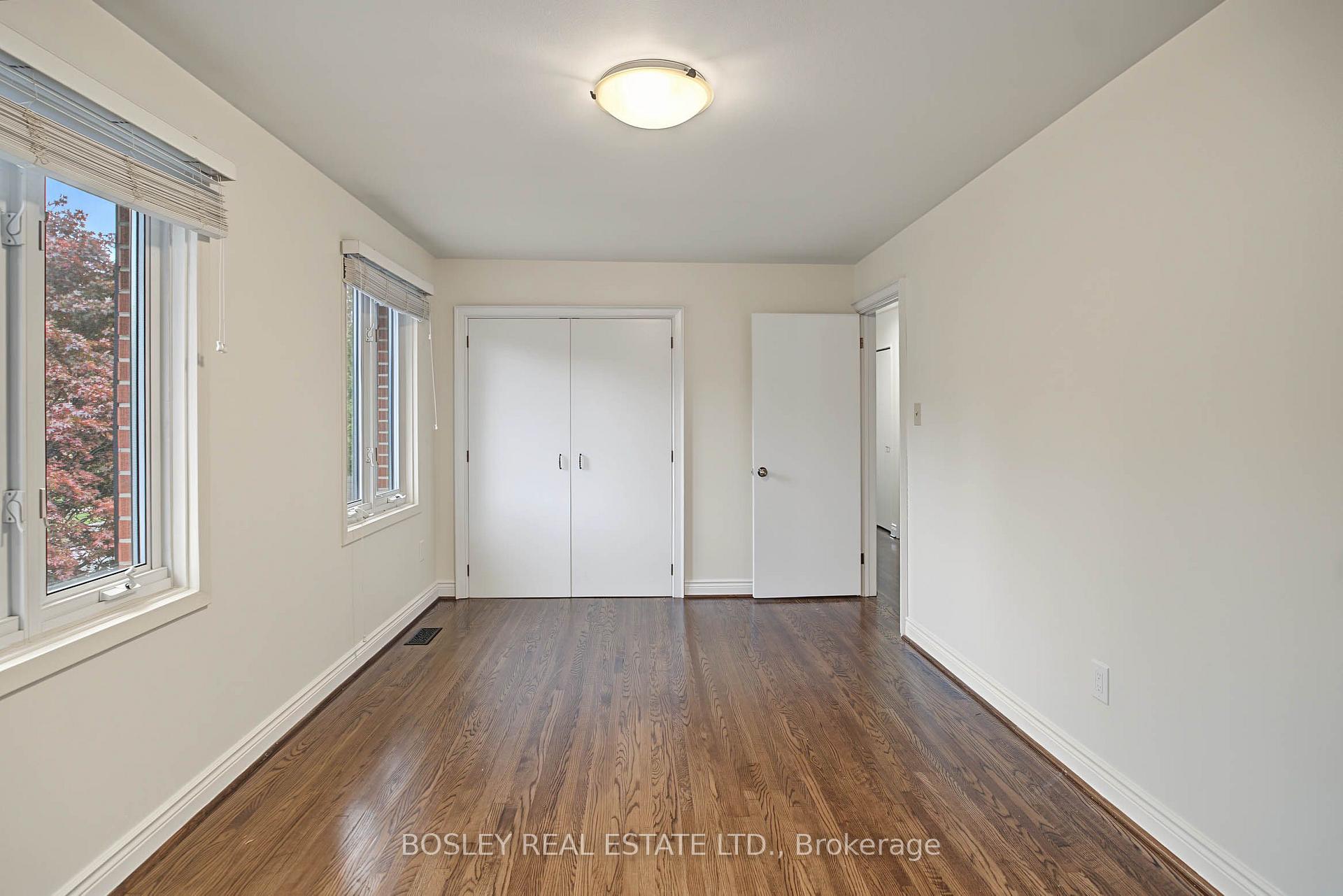 Photo 29 of 16 Shaughnessy Boulevard, North York, Henry Farm — HOMEH