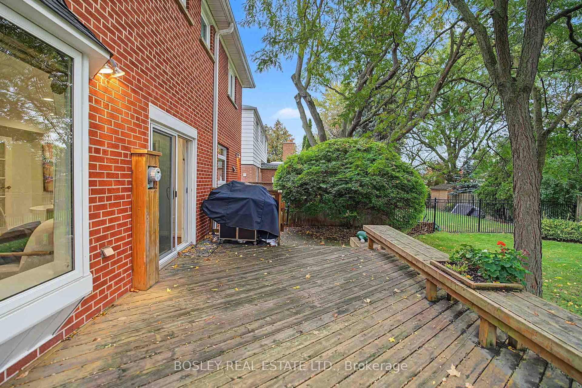 Photo 38 of 16 Shaughnessy Boulevard, North York, Henry Farm — HOMEH