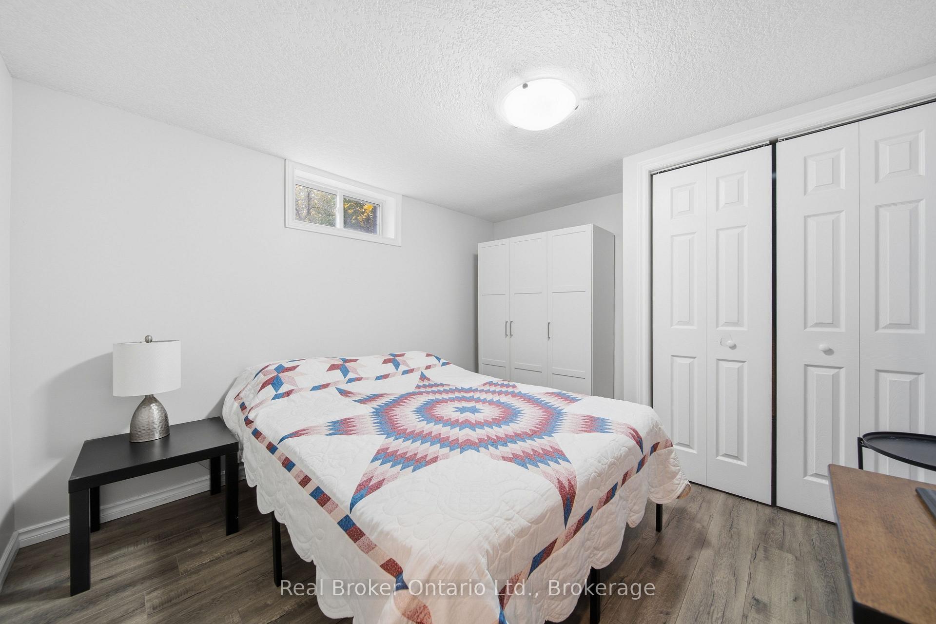 Photo 20 of 19 Argyle Drive, Guelph, Dovercliffe Park/Old University — HOMEH