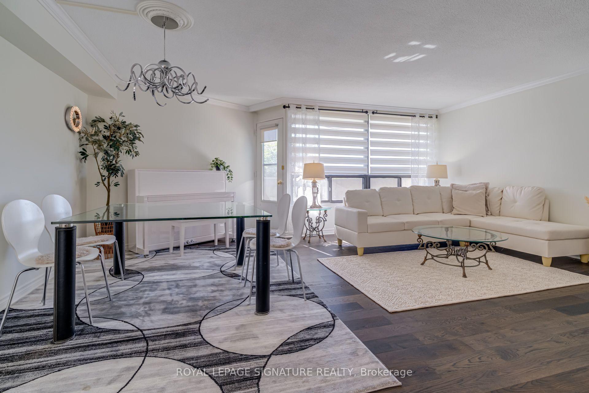 Photo 2 of Unit A39, 300 Mill Road, Etobicoke, Markland Wood — HOMEH