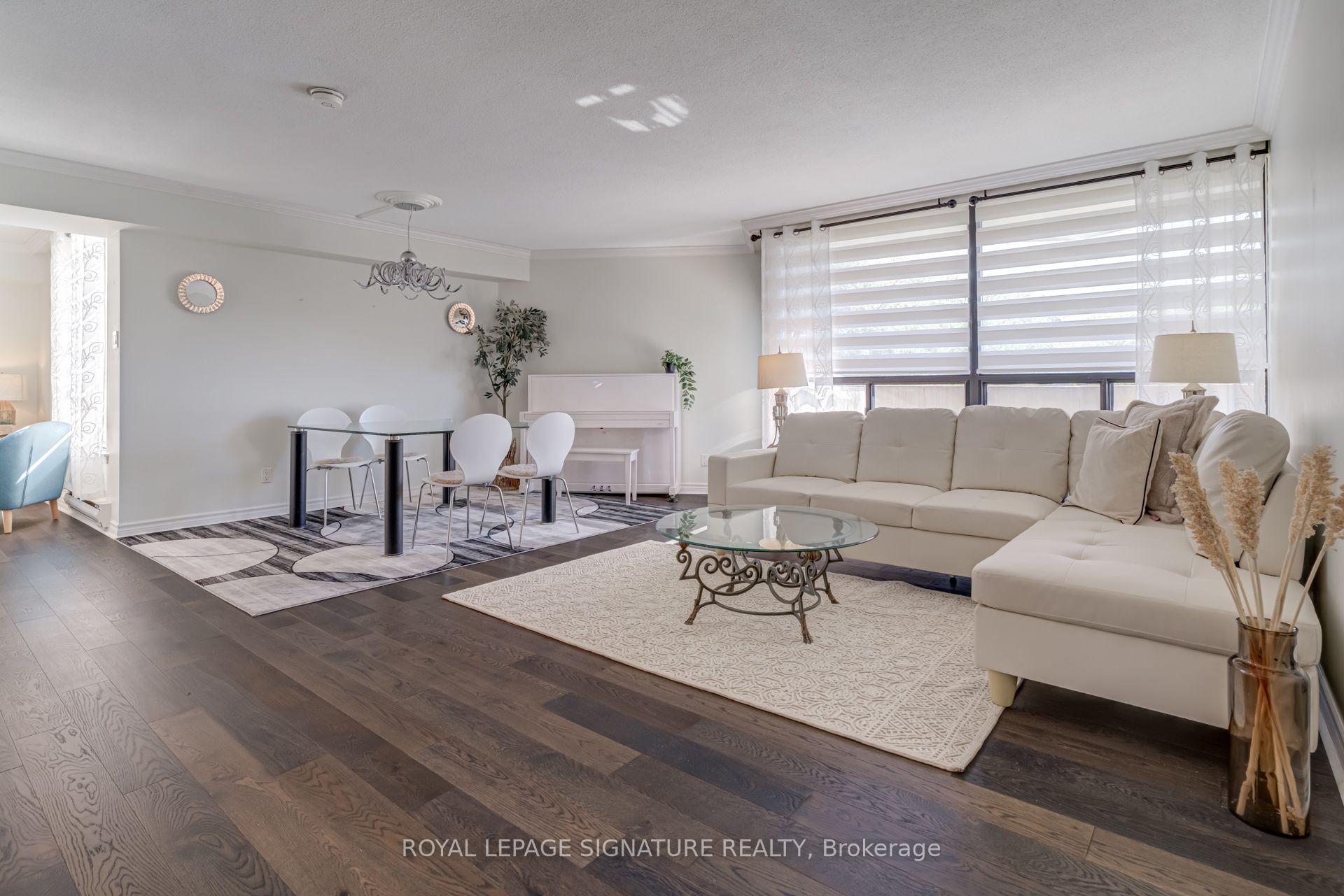 Photo 6 of Unit A39, 300 Mill Road, Etobicoke, Markland Wood — HOMEH