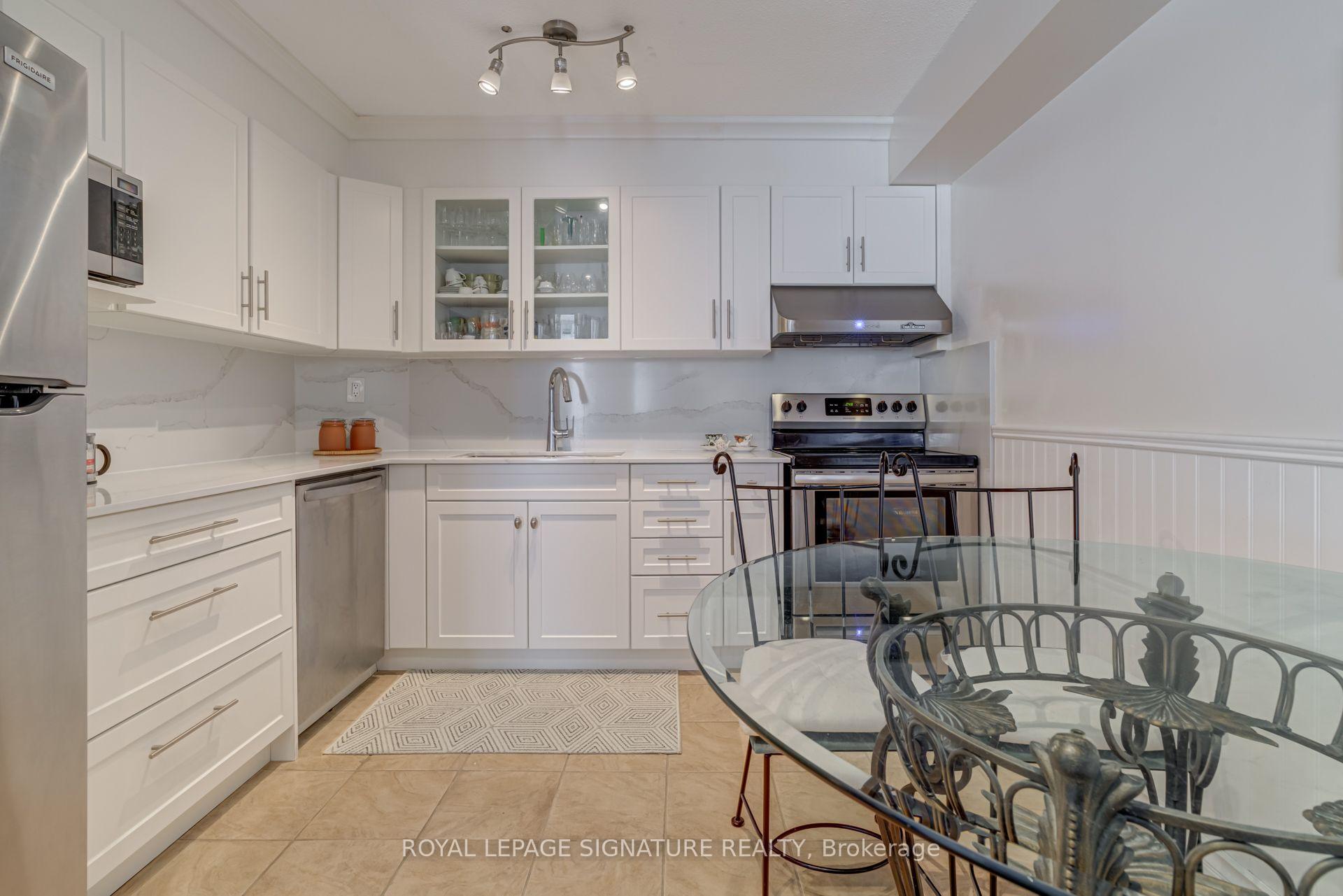 Photo 12 of Unit A39, 300 Mill Road, Etobicoke, Markland Wood — HOMEH