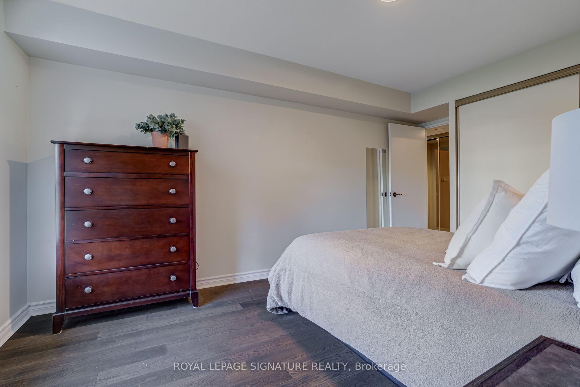 Photo 22 of Unit A39, 300 Mill Road, Etobicoke, Markland Wood — HOMEH