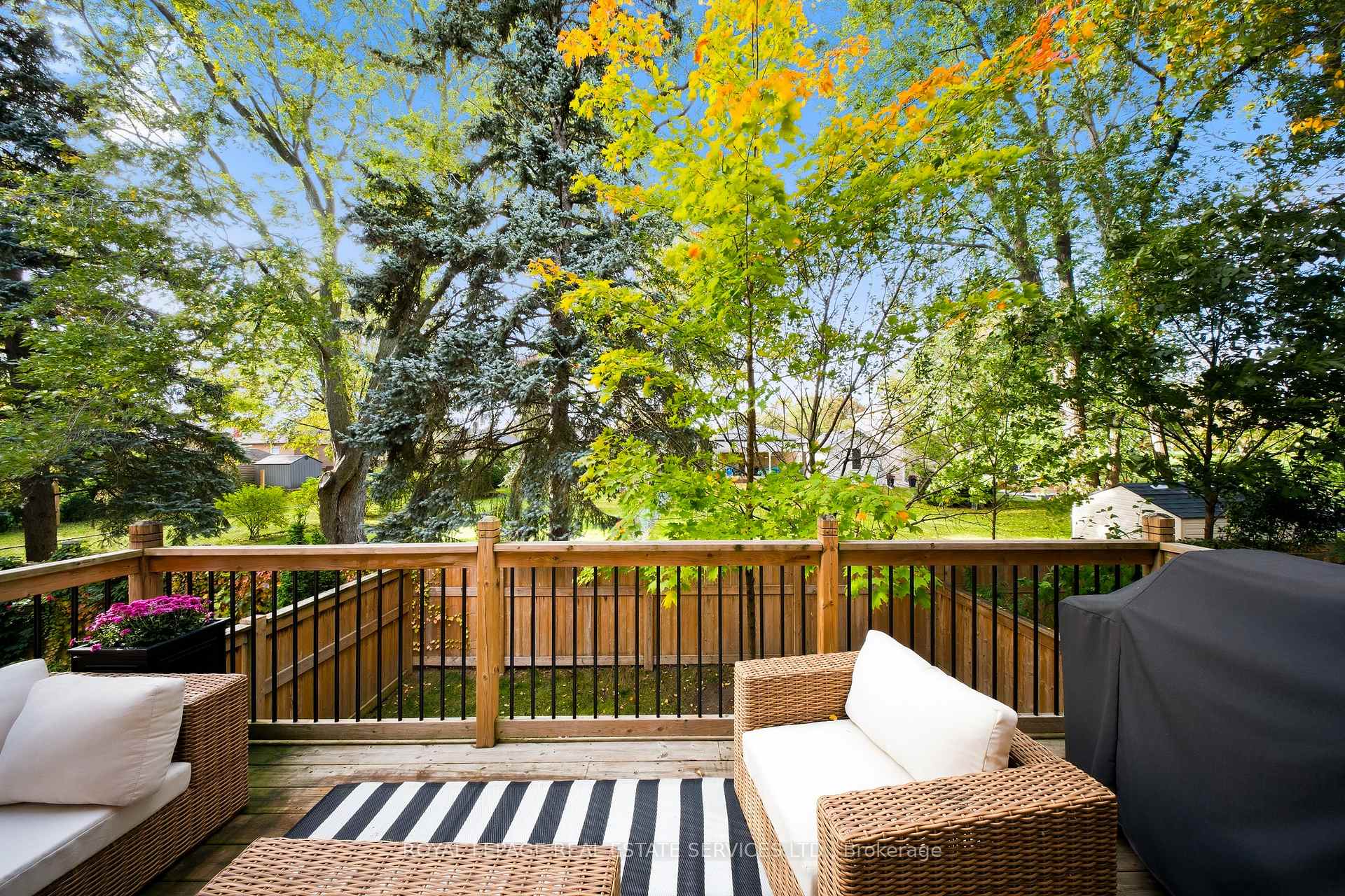 Photo 41 of 1233 Azinger Lane, Mississauga, Lakeview — HOMEH