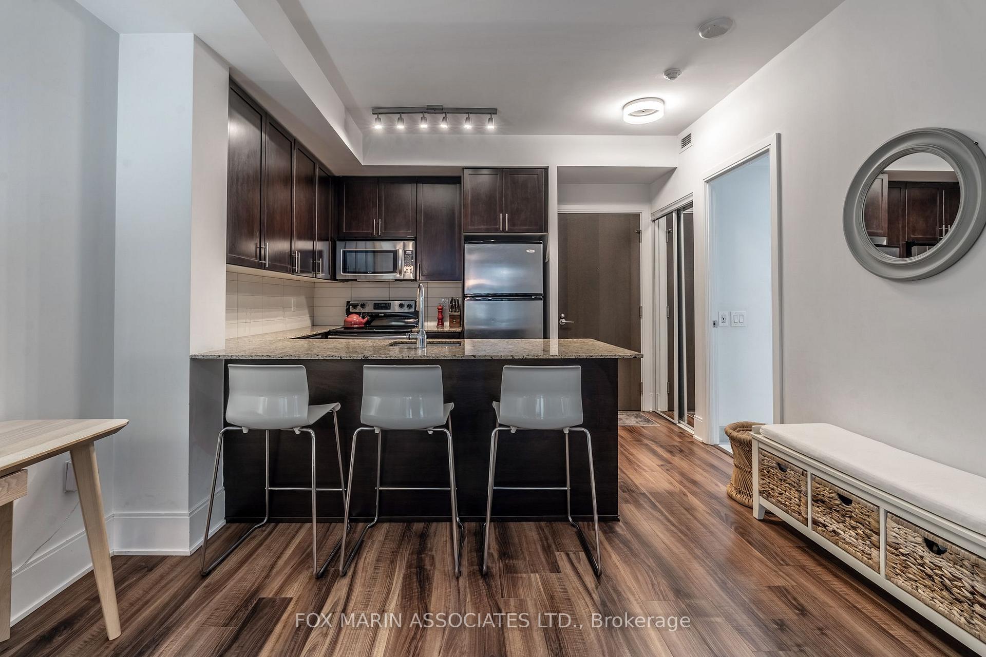 Photo 7 of Unit 807, 560 Front Street W, Toronto, Waterfront Communities — HOMEH