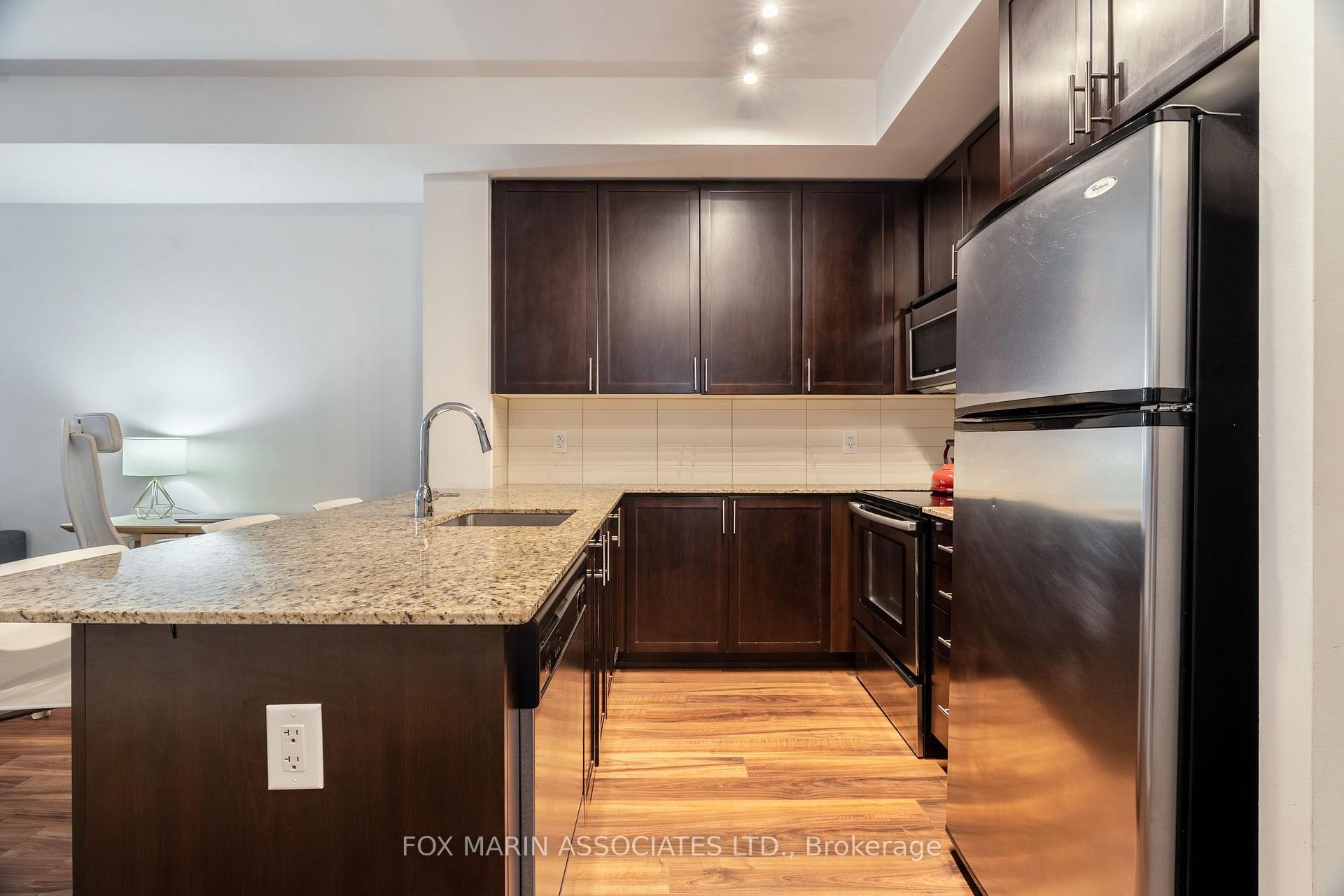 Photo 12 of Unit 807, 560 Front Street W, Toronto, Waterfront Communities — HOMEH