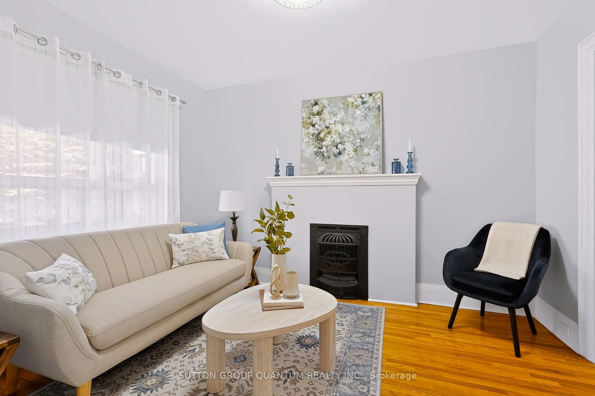 Photo 5 of 41 Manning Avenue, Toronto, Trinity-Bellwoods — HOMEH