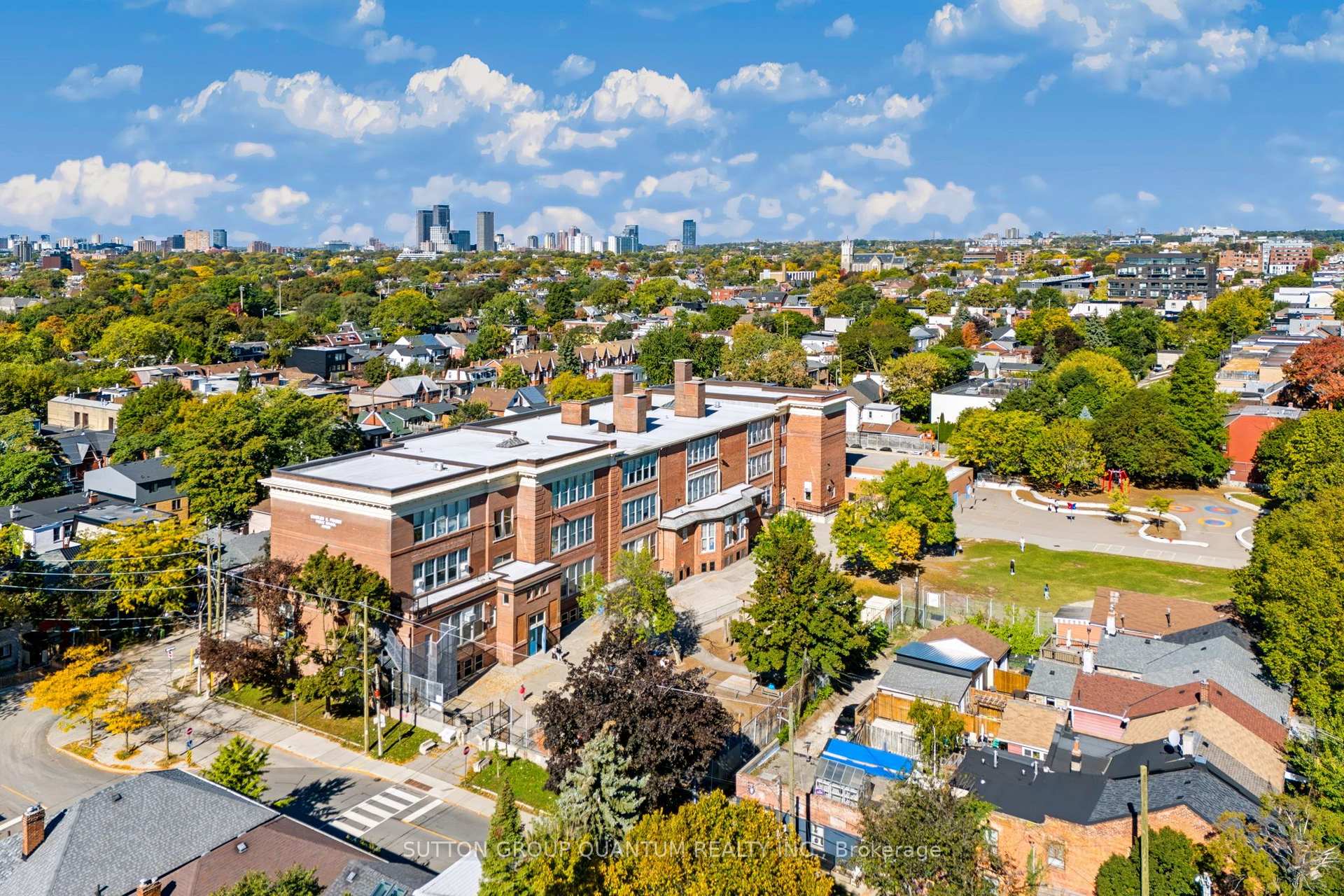 Photo 30 of 41 Manning Avenue, Toronto, Trinity-Bellwoods — HOMEH