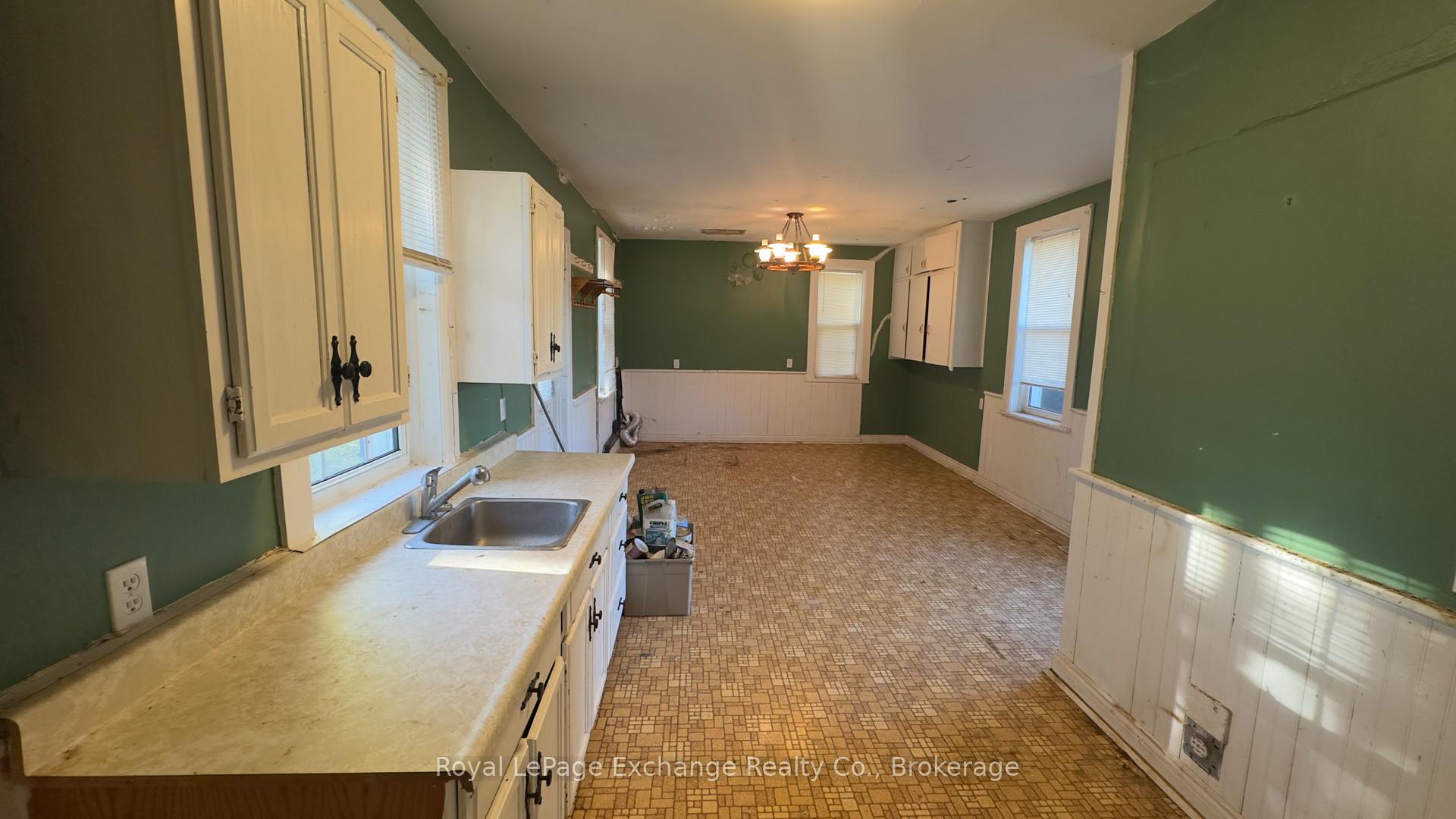 Photo 13 of 814 Lake Range Drive, Huron-Kinloss — HOMEH