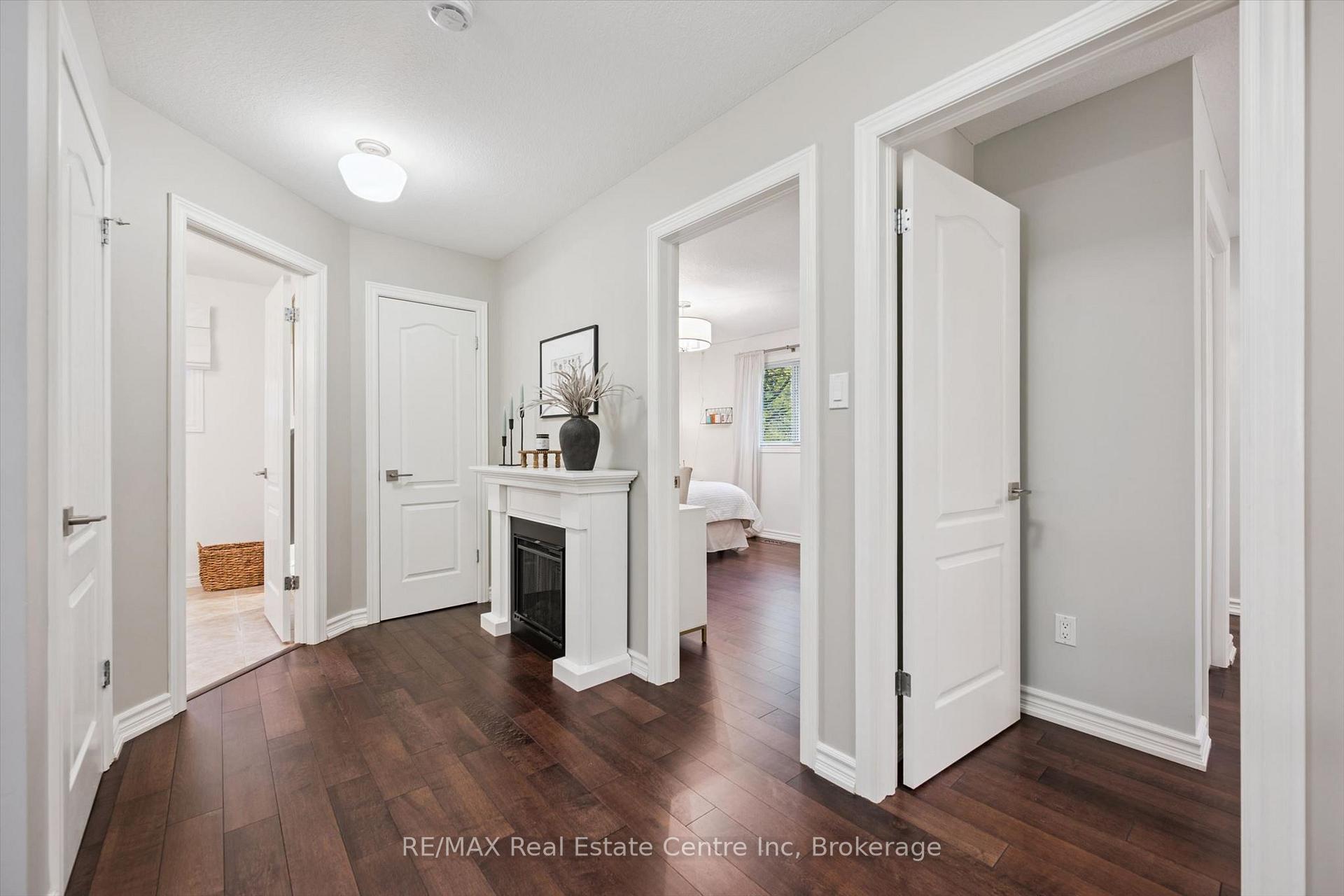 Photo 23 of 240 Prince's Street, Centre Wellington, Fergus — HOMEH