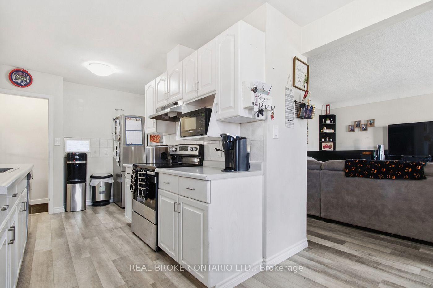 Photo 9 of 447 David Street, Welland, Lincoln/Crowland — HOMEH