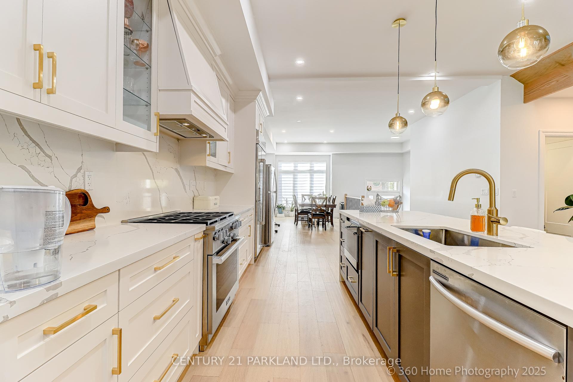 Photo 8 of 30 Glen Echo Avenue, Toronto, Lawrence Park North — HOMEH
