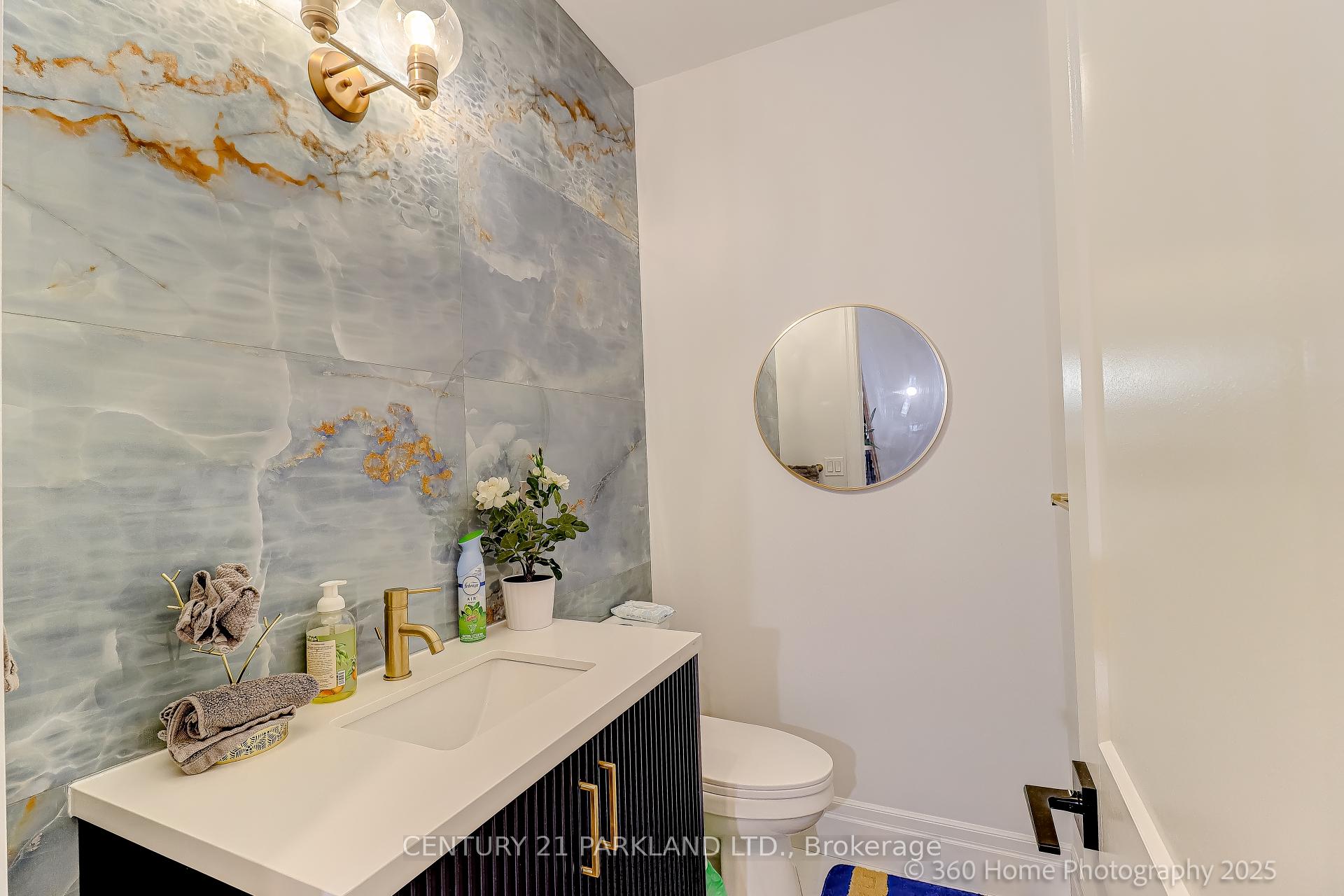Photo 14 of 30 Glen Echo Avenue, Toronto, Lawrence Park North — HOMEH