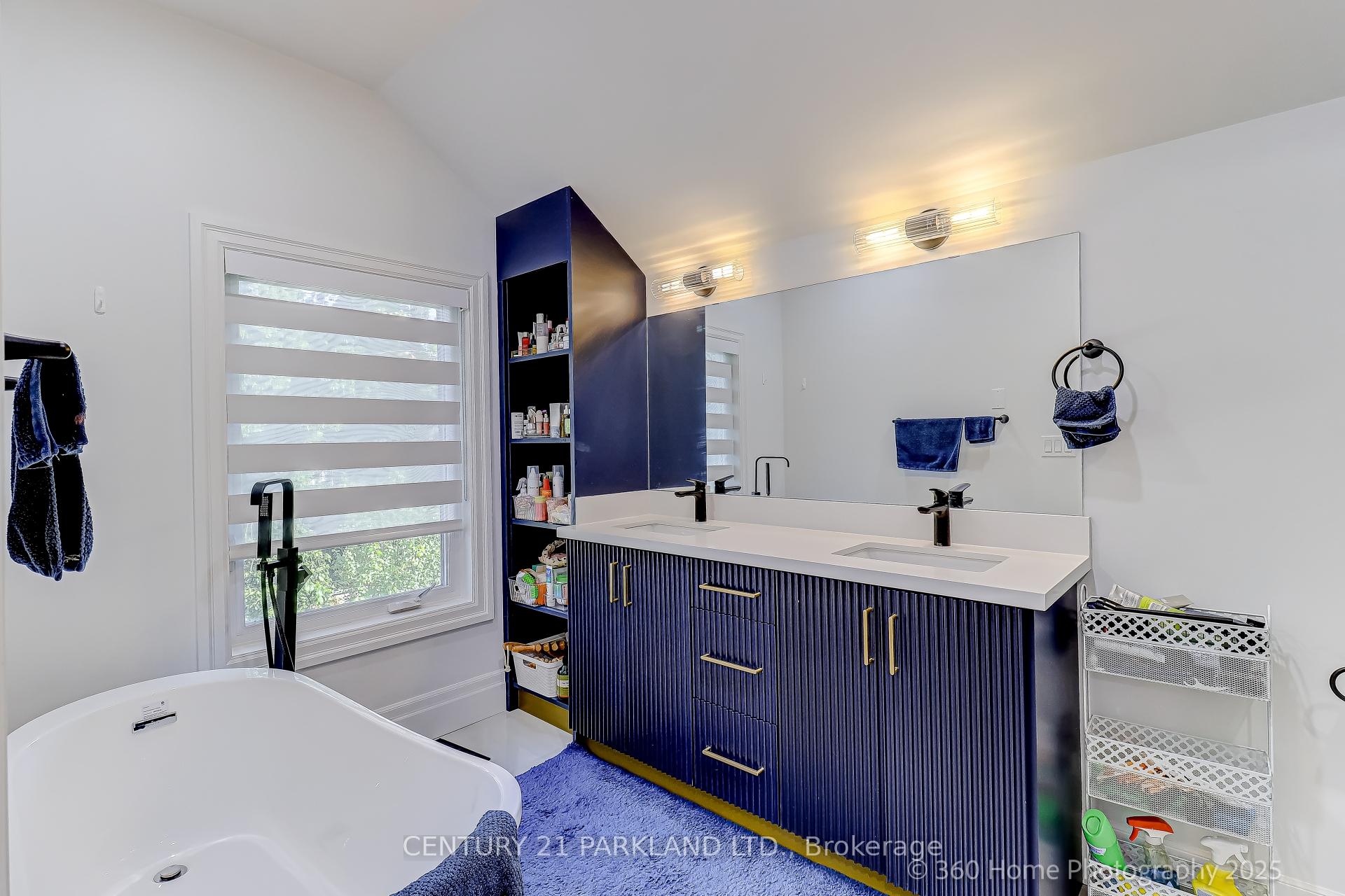 Photo 18 of 30 Glen Echo Avenue, Toronto, Lawrence Park North — HOMEH