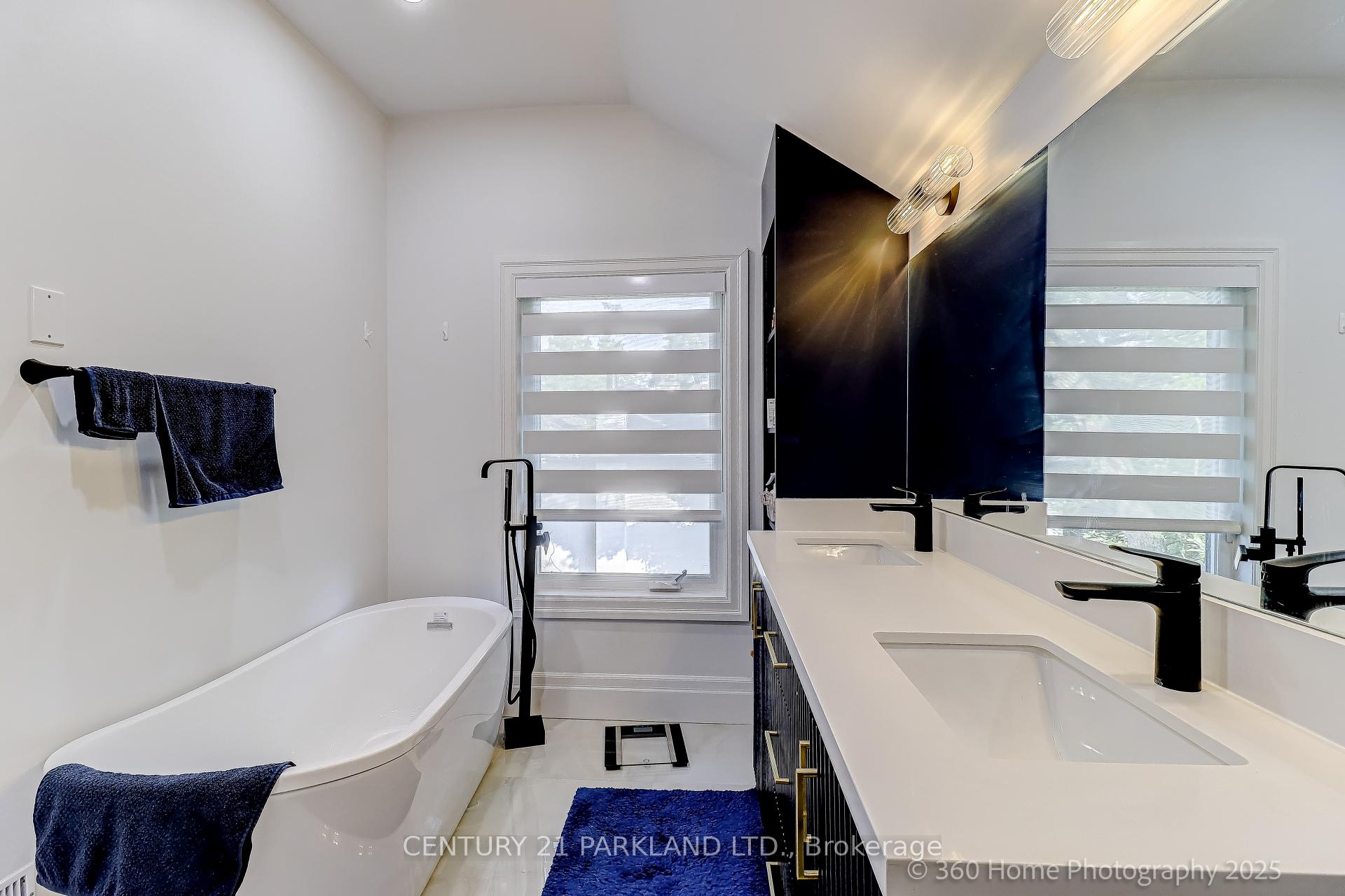 Photo 19 of 30 Glen Echo Avenue, Toronto, Lawrence Park North — HOMEH