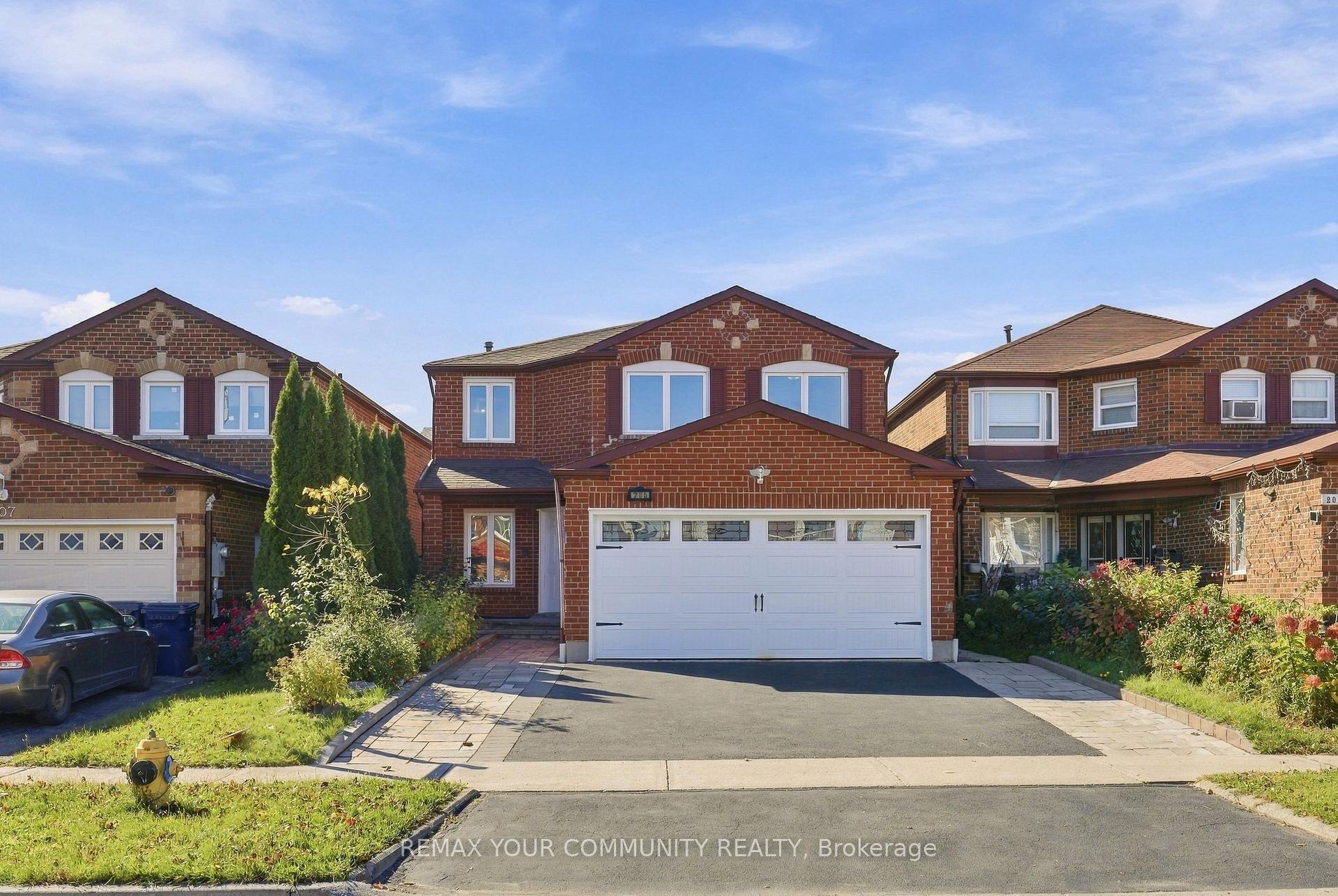 Photo 2 of 205 Hupfield Trail, Scarborough, Malvern — HOMEH