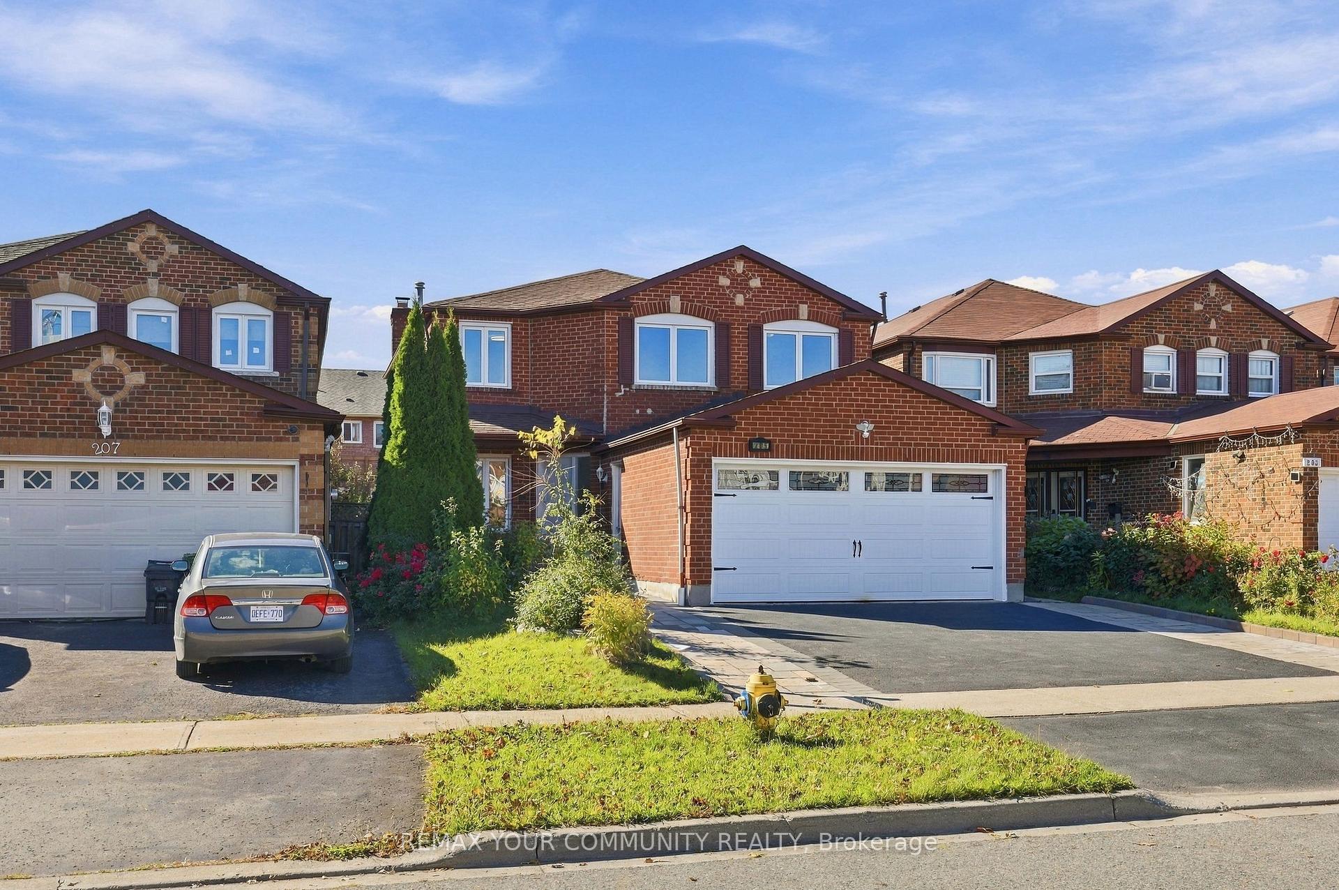 Photo 3 of 205 Hupfield Trail, Scarborough, Malvern — HOMEH