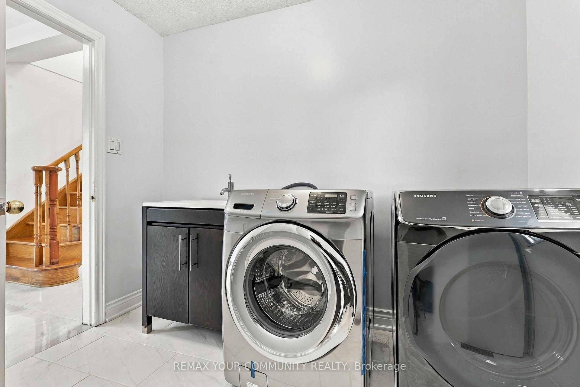 Photo 14 of 205 Hupfield Trail, Scarborough, Malvern — HOMEH