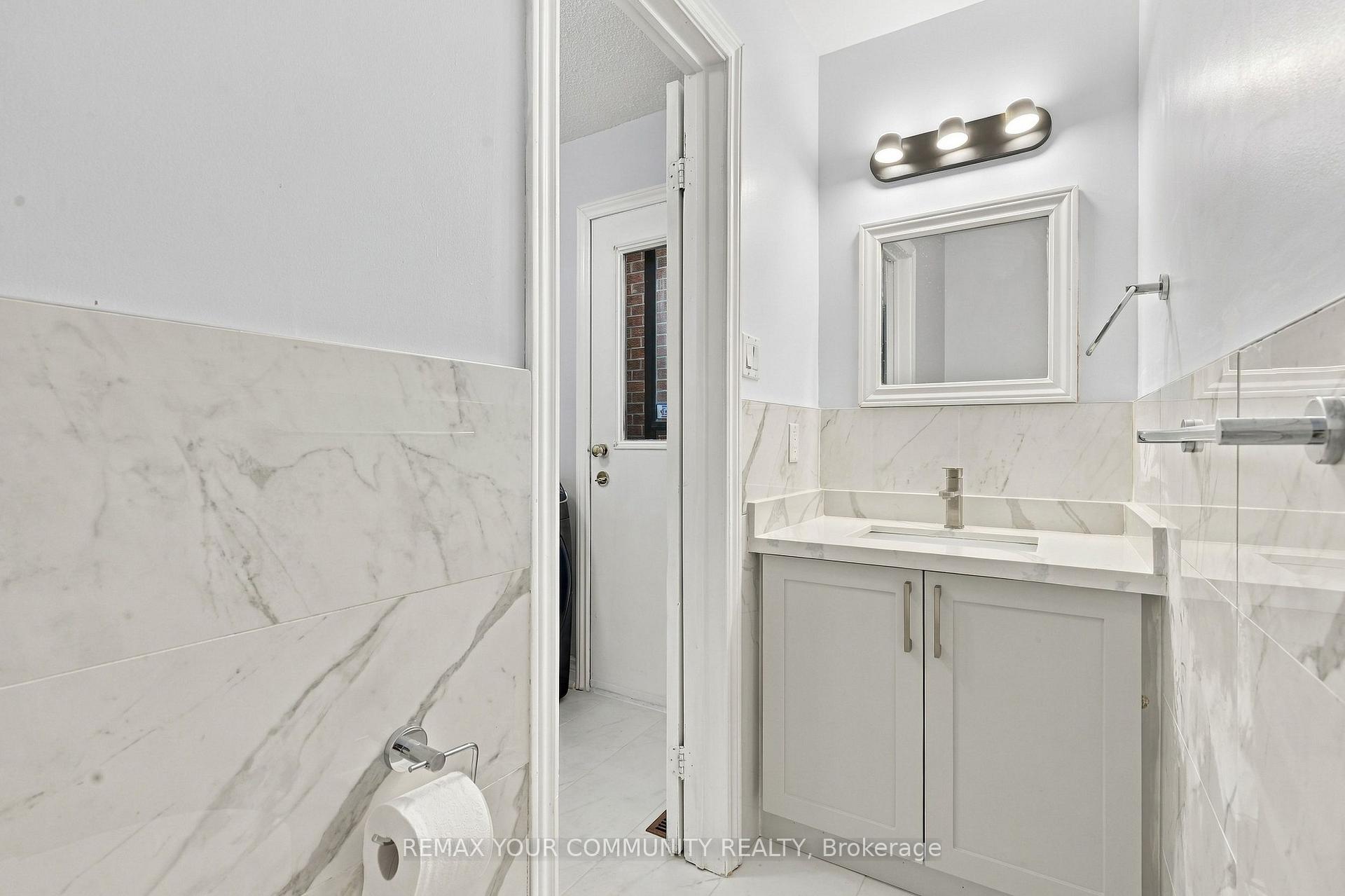 Photo 15 of 205 Hupfield Trail, Scarborough, Malvern — HOMEH