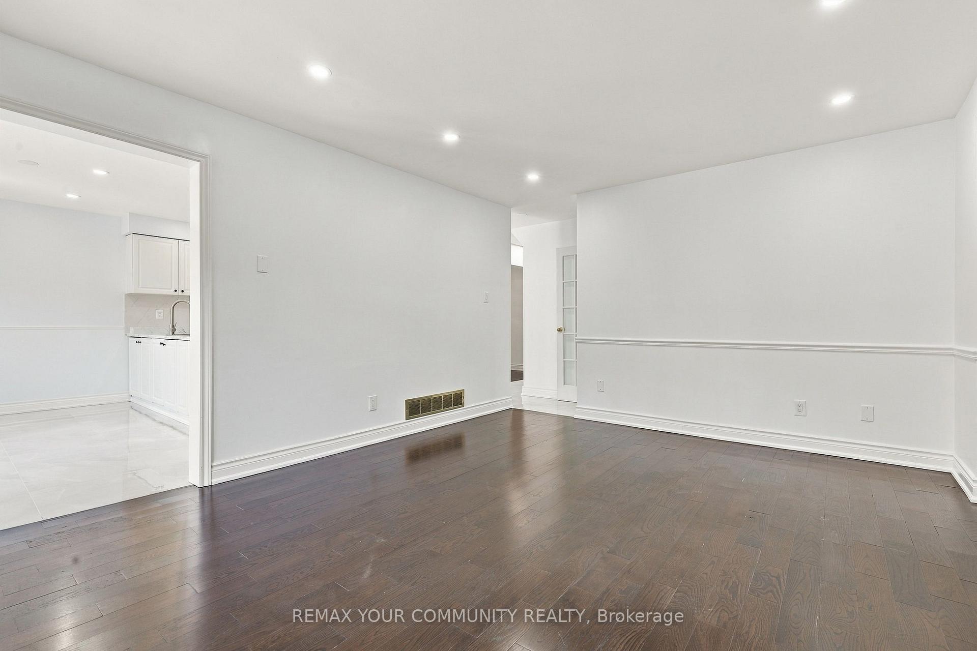 Photo 26 of 205 Hupfield Trail, Scarborough, Malvern — HOMEH