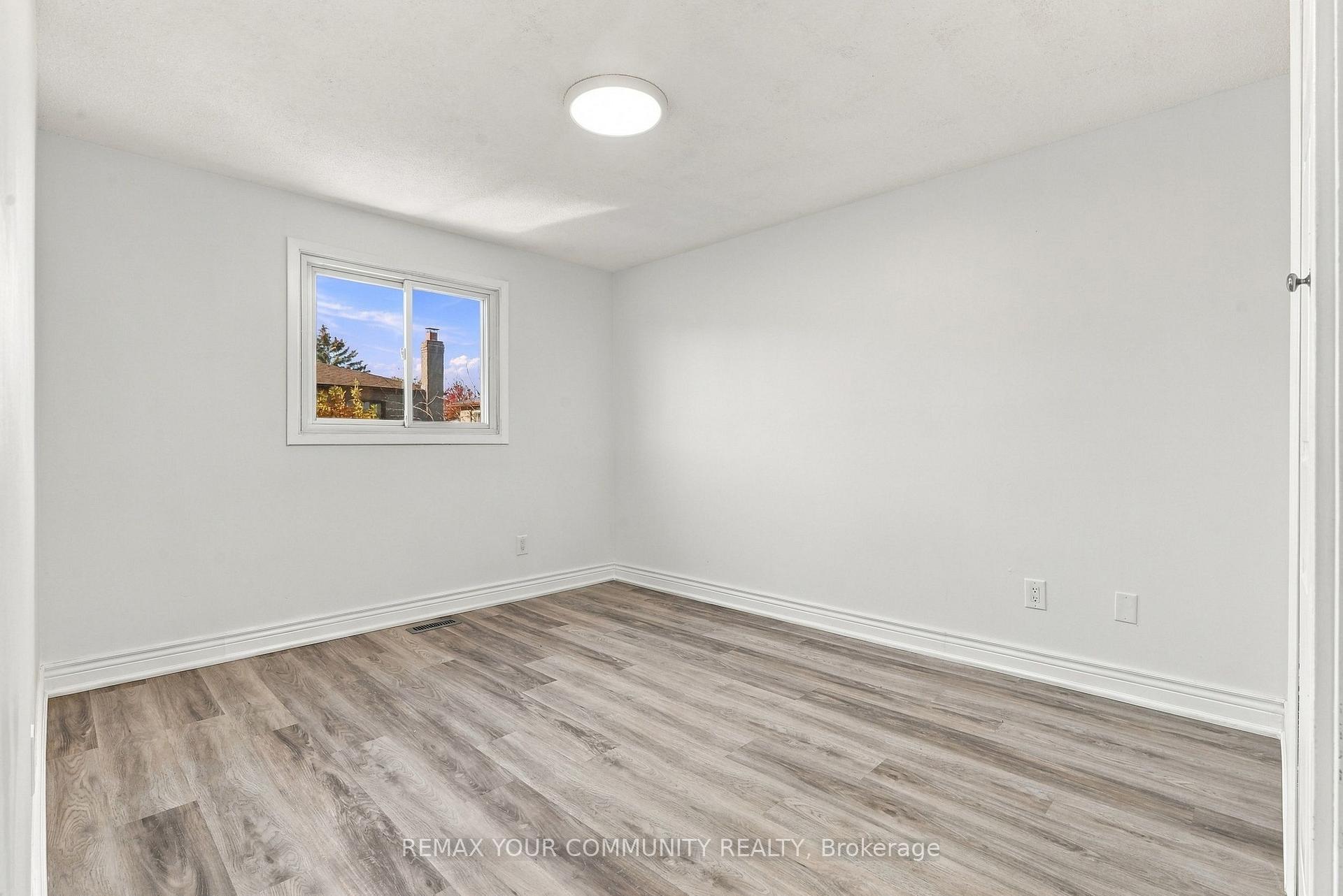 Photo 38 of 205 Hupfield Trail, Scarborough, Malvern — HOMEH