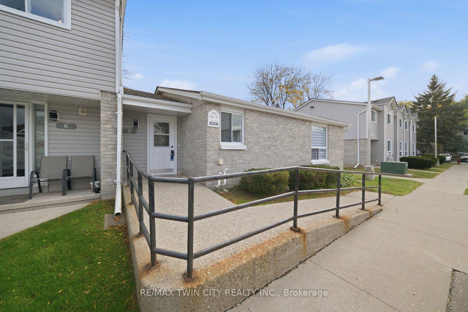 Photo 4 of Unit 5, 492 Grey Street, Brantford, Echo Place — HOMEH