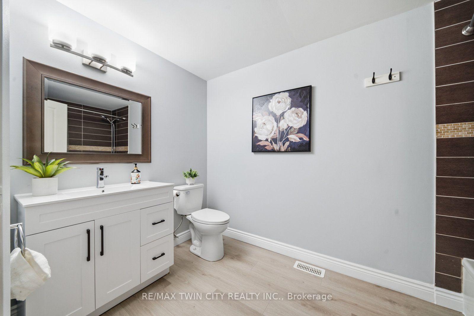 Photo 16 of Unit 5, 492 Grey Street, Brantford, Echo Place — HOMEH