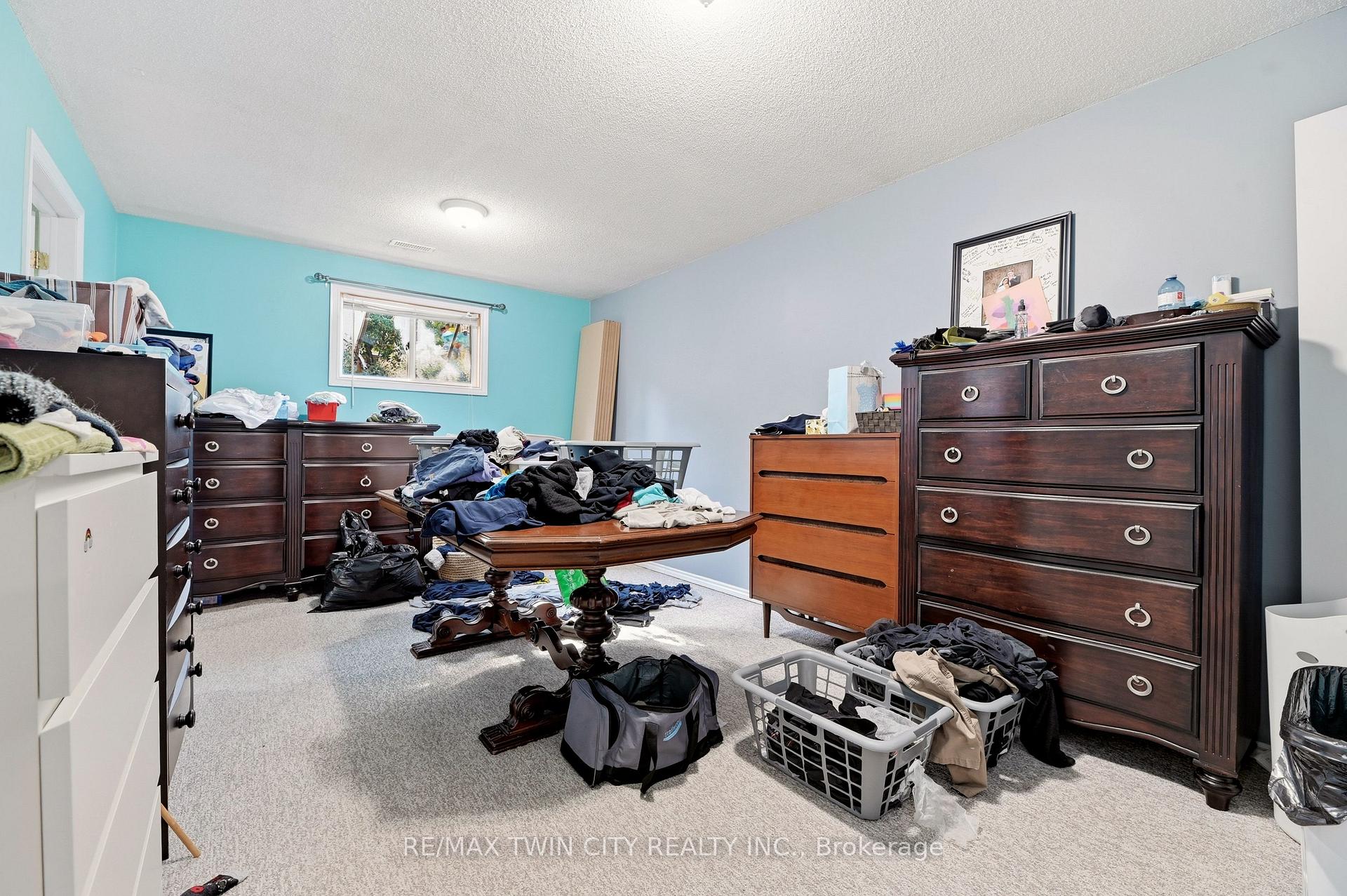 Photo 21 of 82 Beaver Crescent, Brantford, Lynden Hills — HOMEH