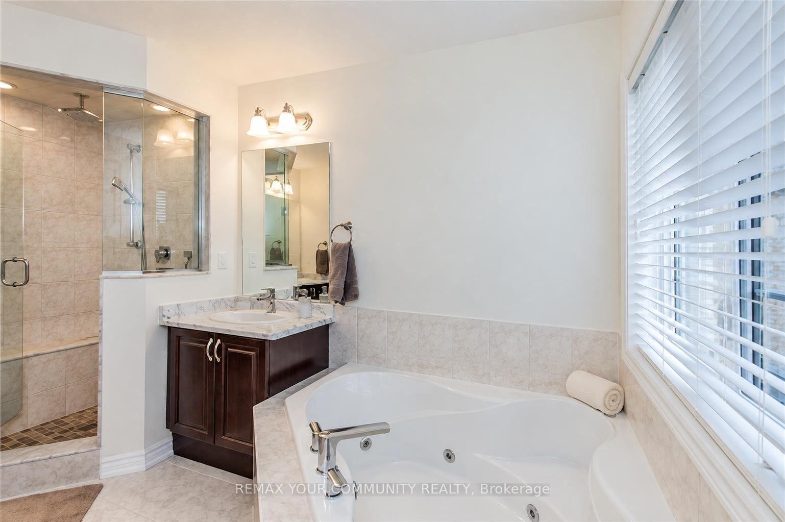 Photo 19 of 750 Prest Way, Newmarket, Woodland Hill — HOMEH