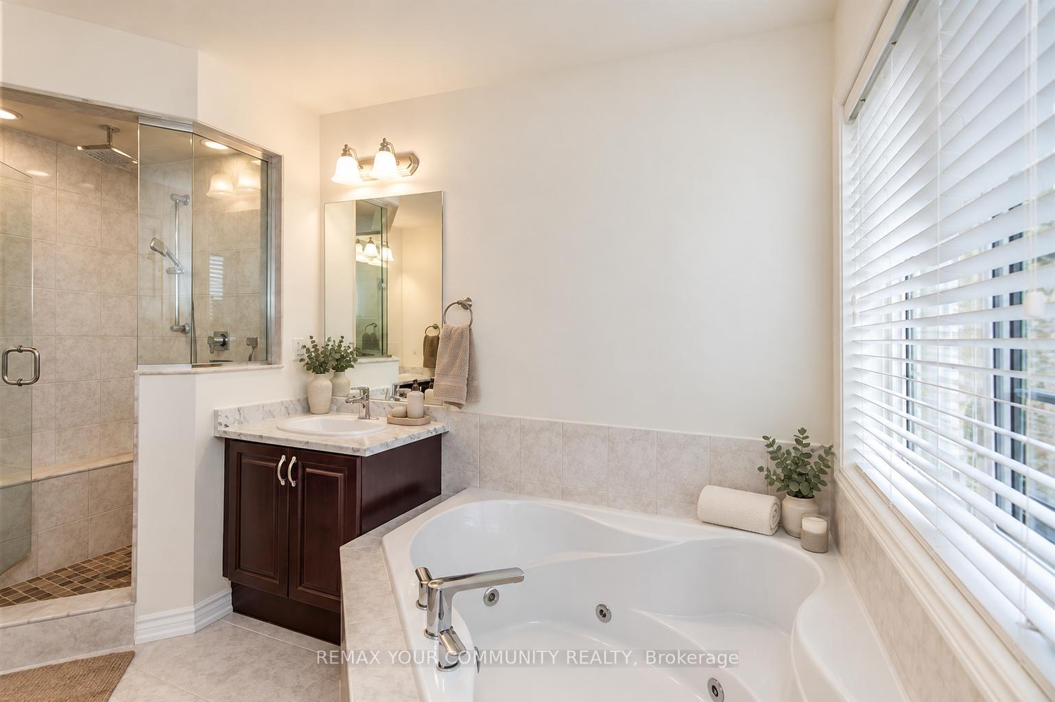 Photo 31 of 750 Prest Way, Newmarket, Woodland Hill — HOMEH