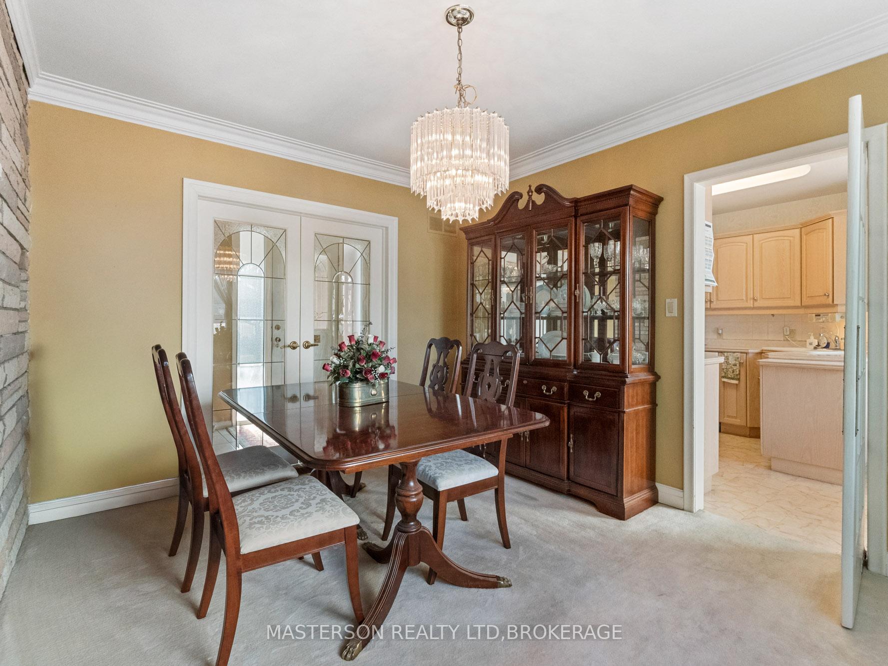 Photo 6 of 5 Burdy Drive, St. Catharines, Grapeview — HOMEH