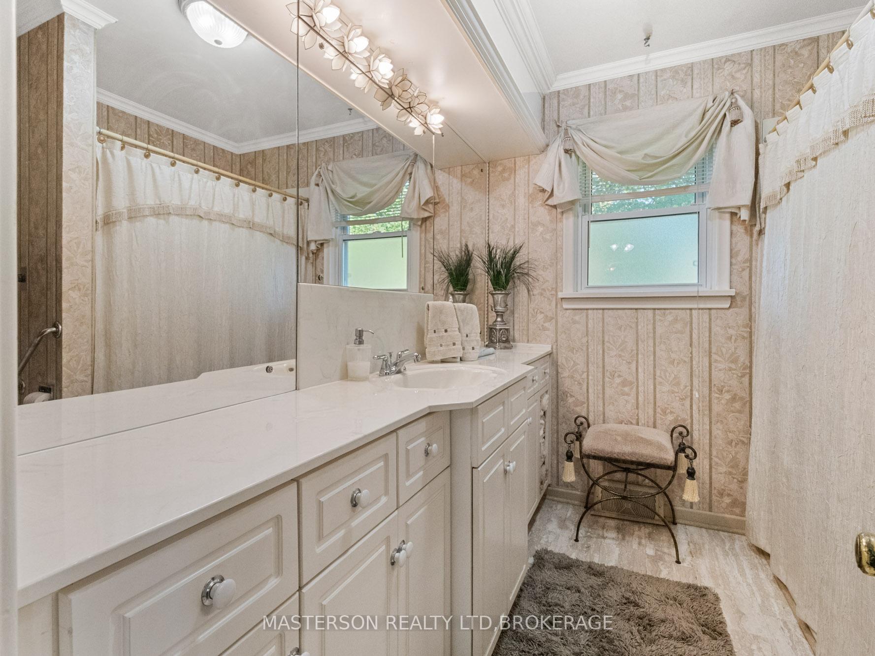 Photo 17 of 5 Burdy Drive, St. Catharines, Grapeview — HOMEH