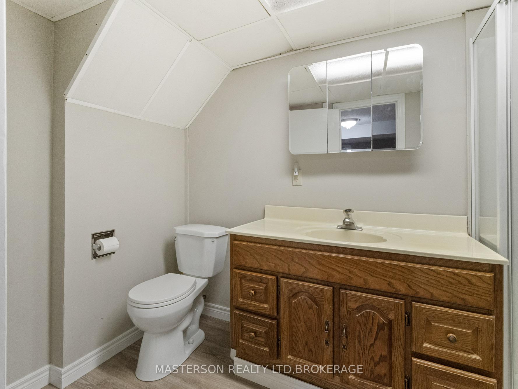 Photo 24 of 5 Burdy Drive, St. Catharines, Grapeview — HOMEH