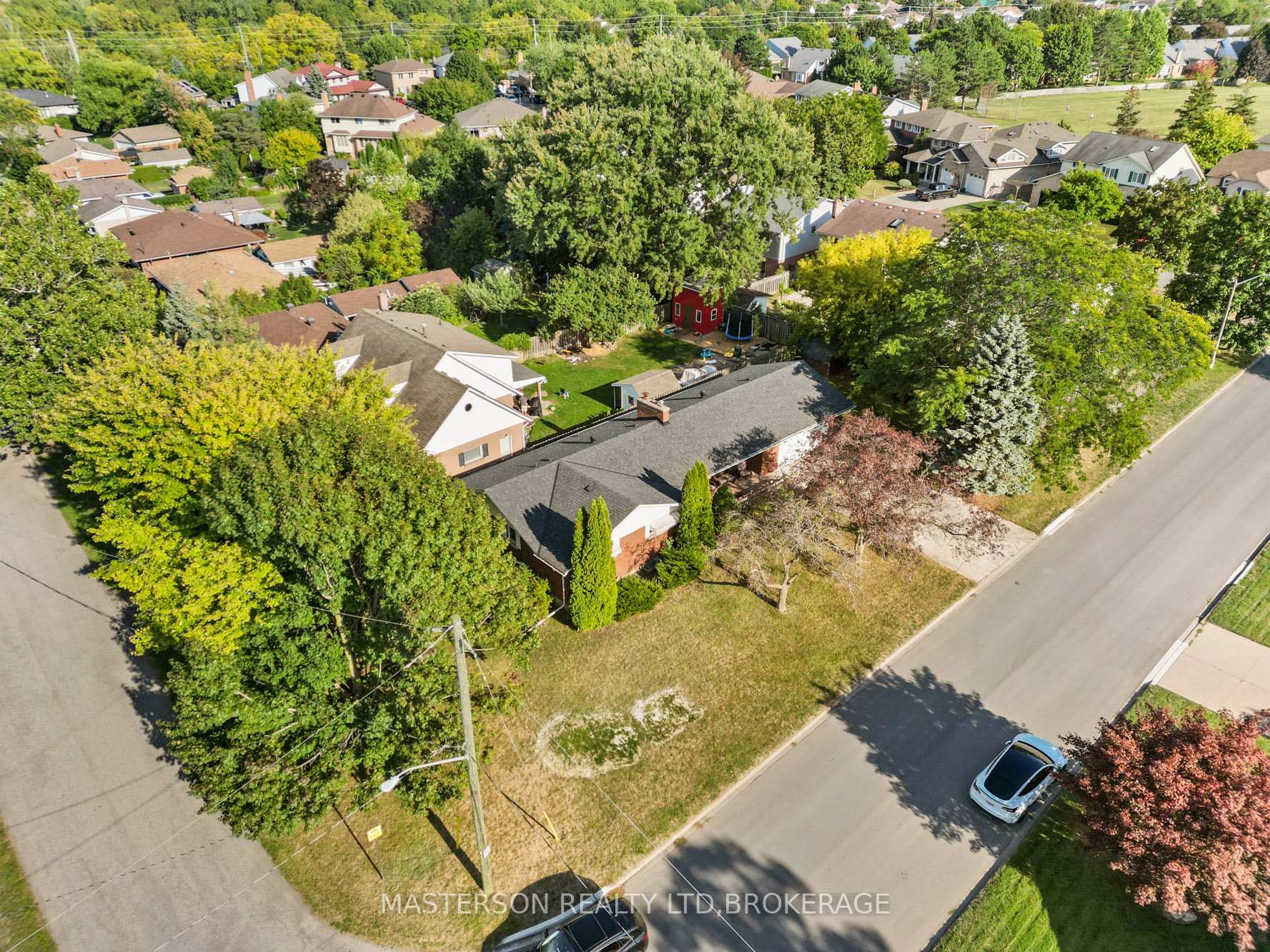 Photo 36 of 5 Burdy Drive, St. Catharines, Grapeview — HOMEH