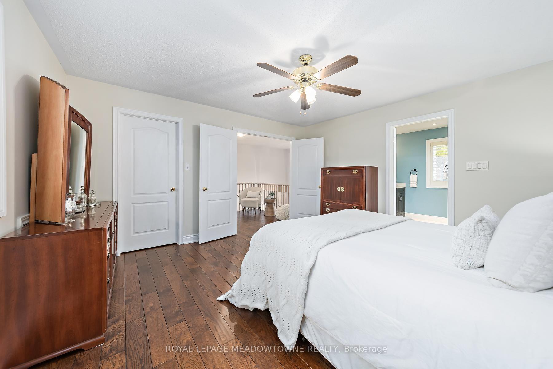Photo 29 of 54 Grist Mill Drive, Halton Hills, Georgetown — HOMEH