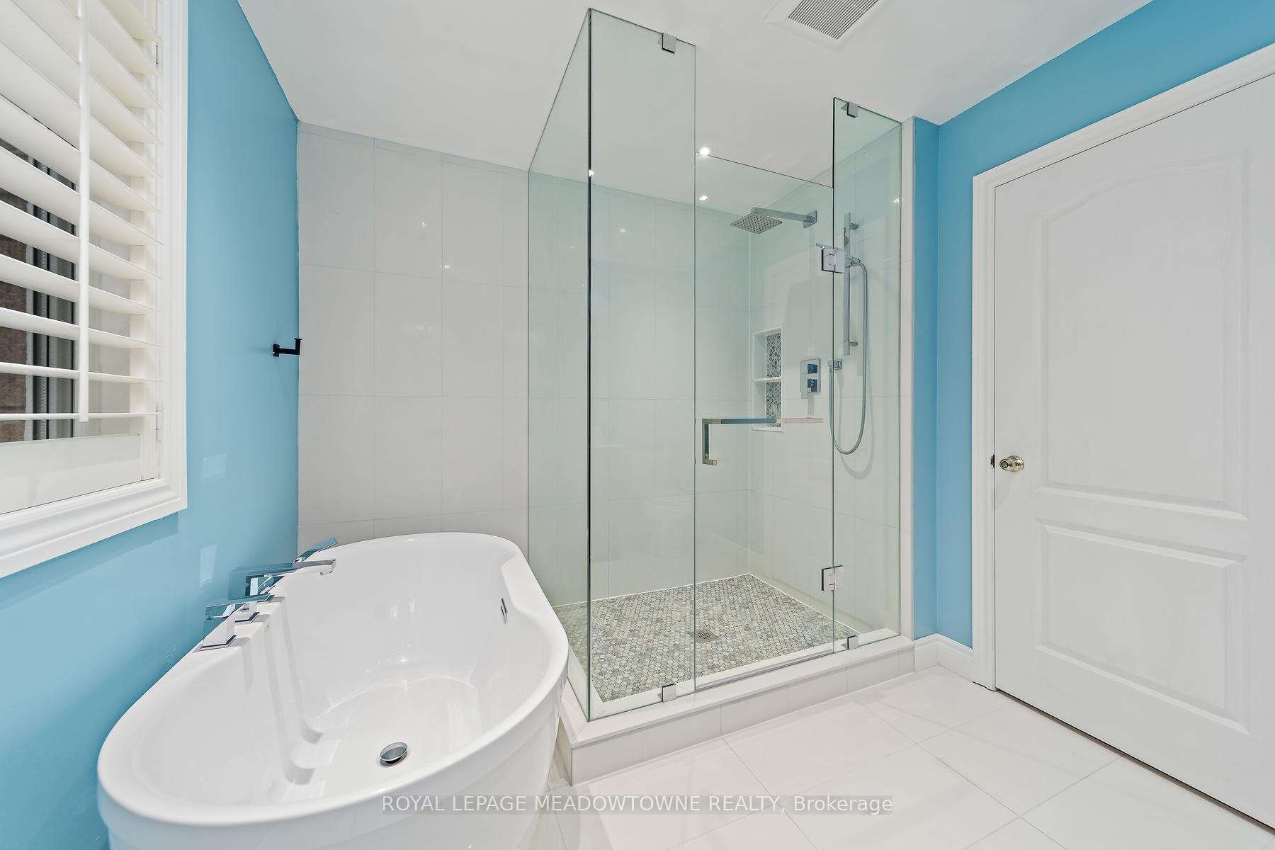 Photo 31 of 54 Grist Mill Drive, Halton Hills, Georgetown — HOMEH